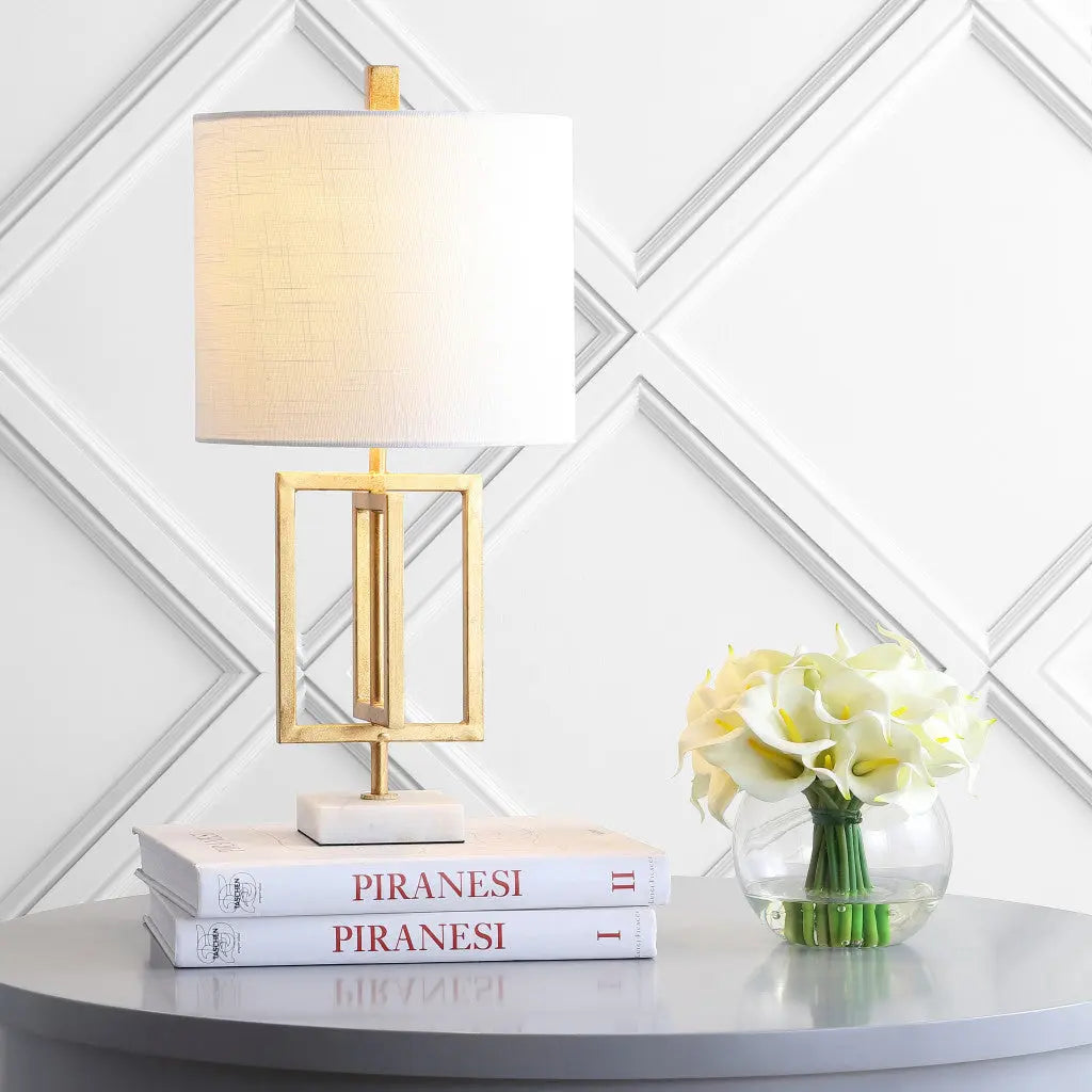 20" White Novelty Table Lamp With Globe Shade Homeroots Lighting