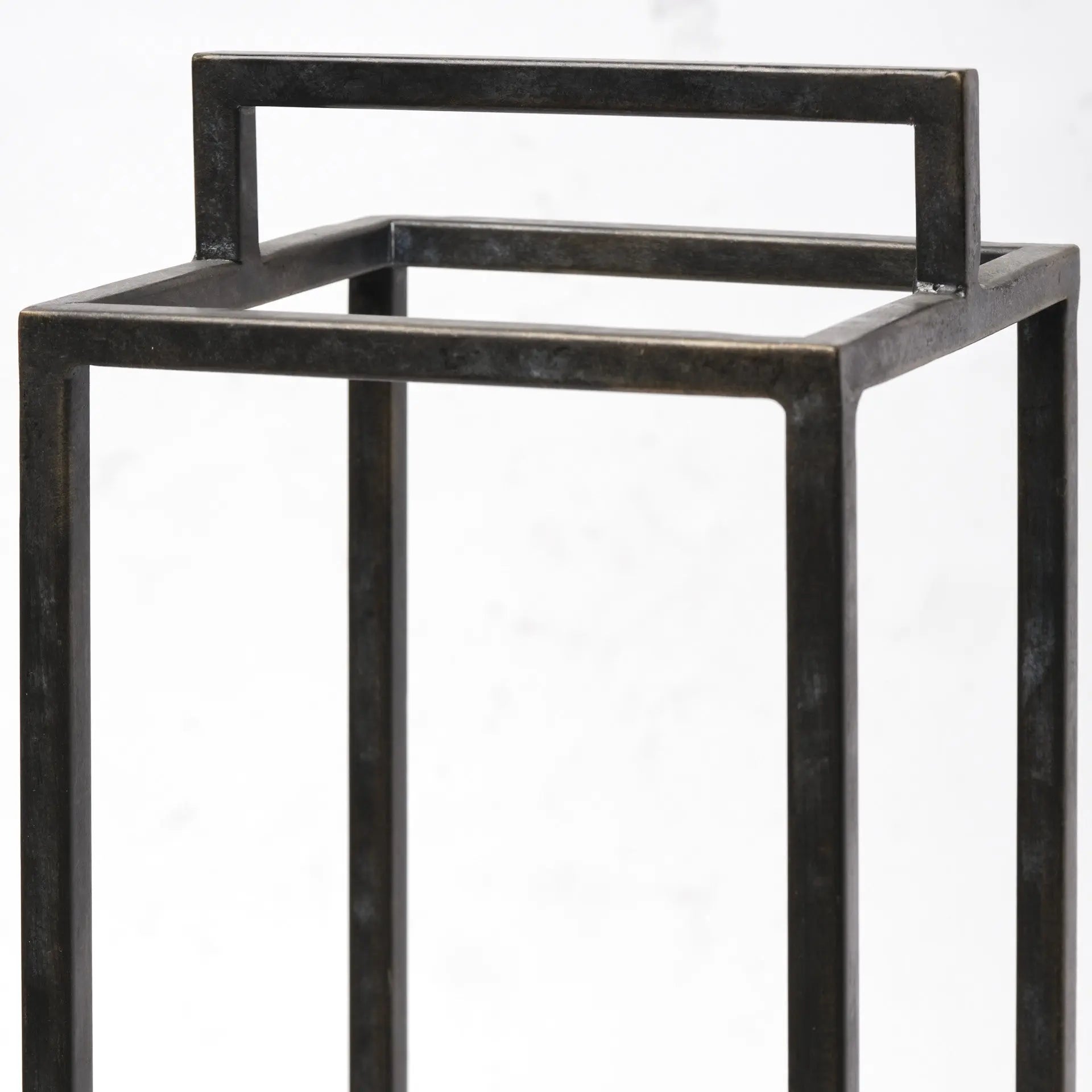 21" Black Metal Tabletop Lantern Candle Holder Homeroots Home Decor