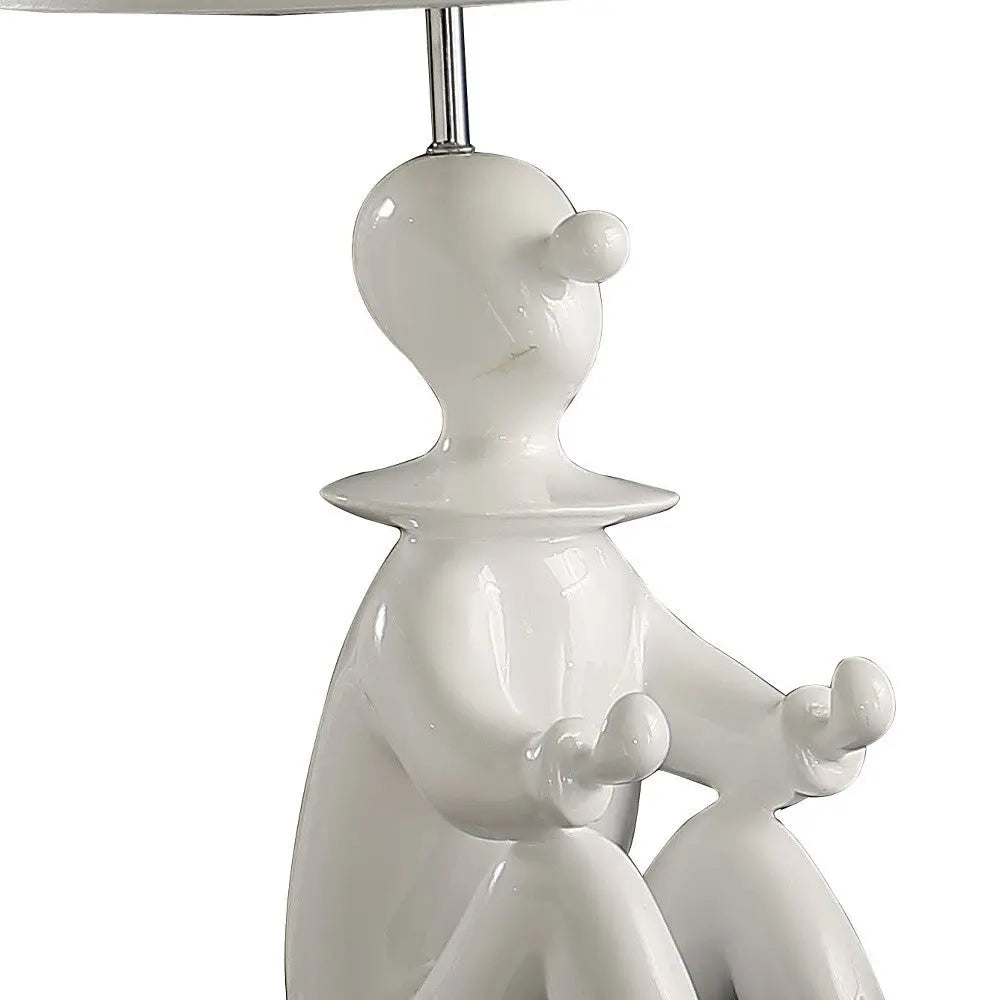 21" White Novelty Clown Table Lamp With White Empire Shade Homeroots Lighting