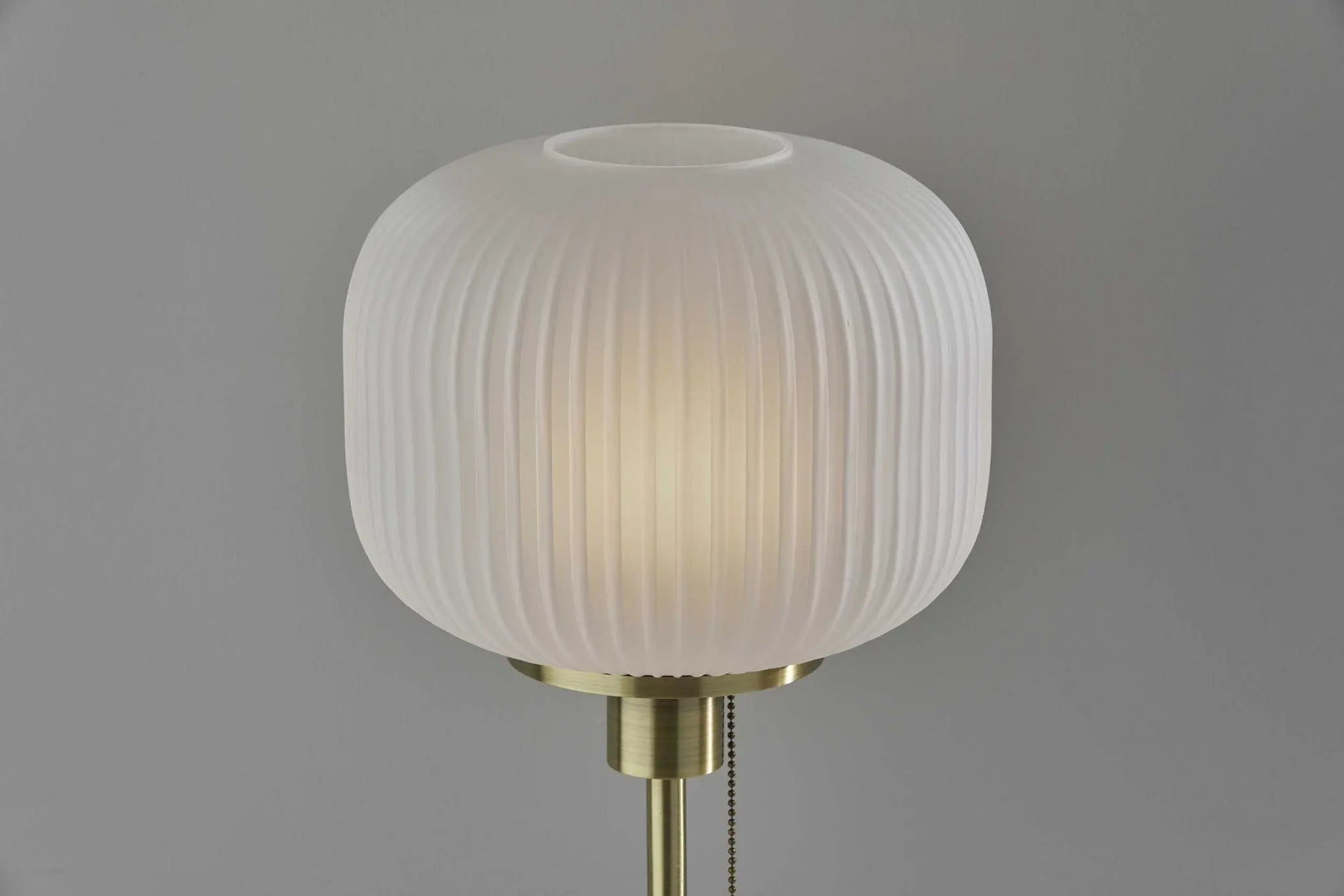 22" Antiqued Brass Table Lamp With White Ribbed Frosted Glass Dome Shade - GreatEagleInc