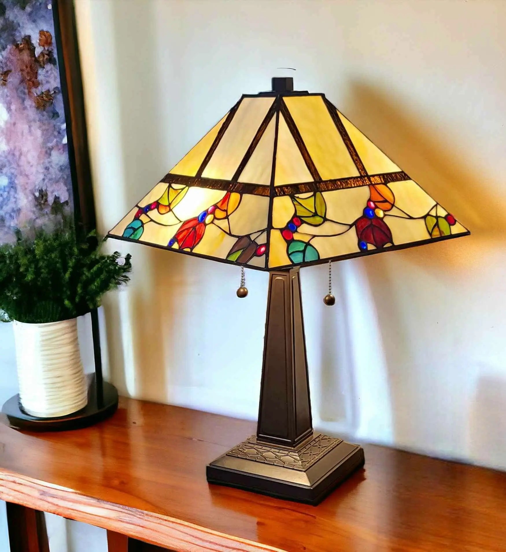 305096016