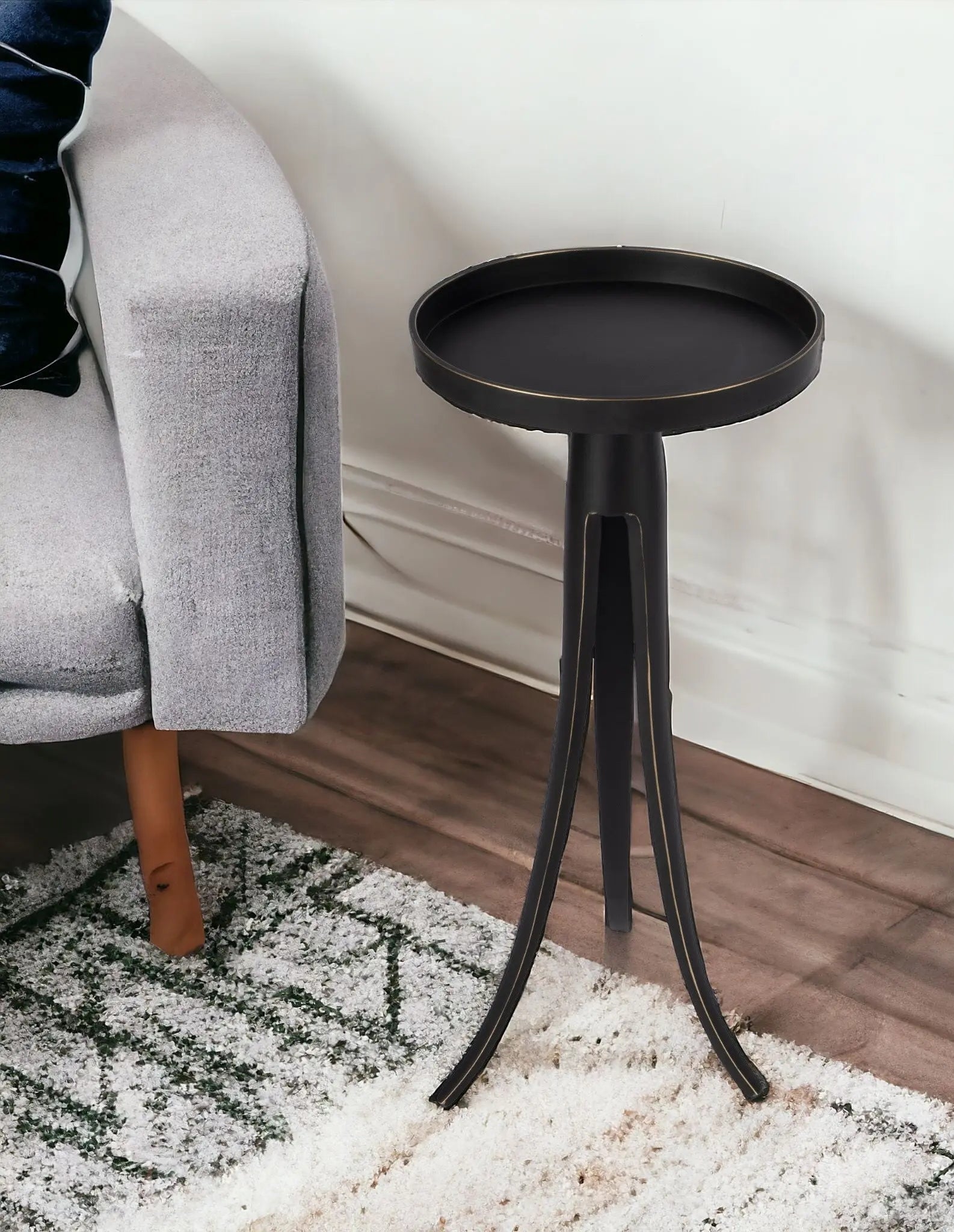24" Black Distressed Aluminum Round End Table Homeroots Living Room