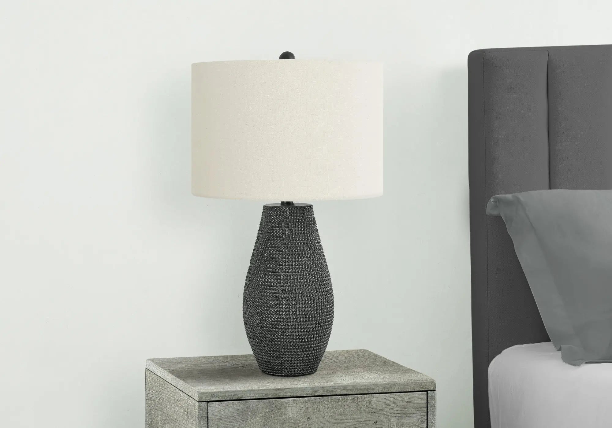 24" Black Round Table Lamp With Ivory Drum Shade Homeroots Lighting