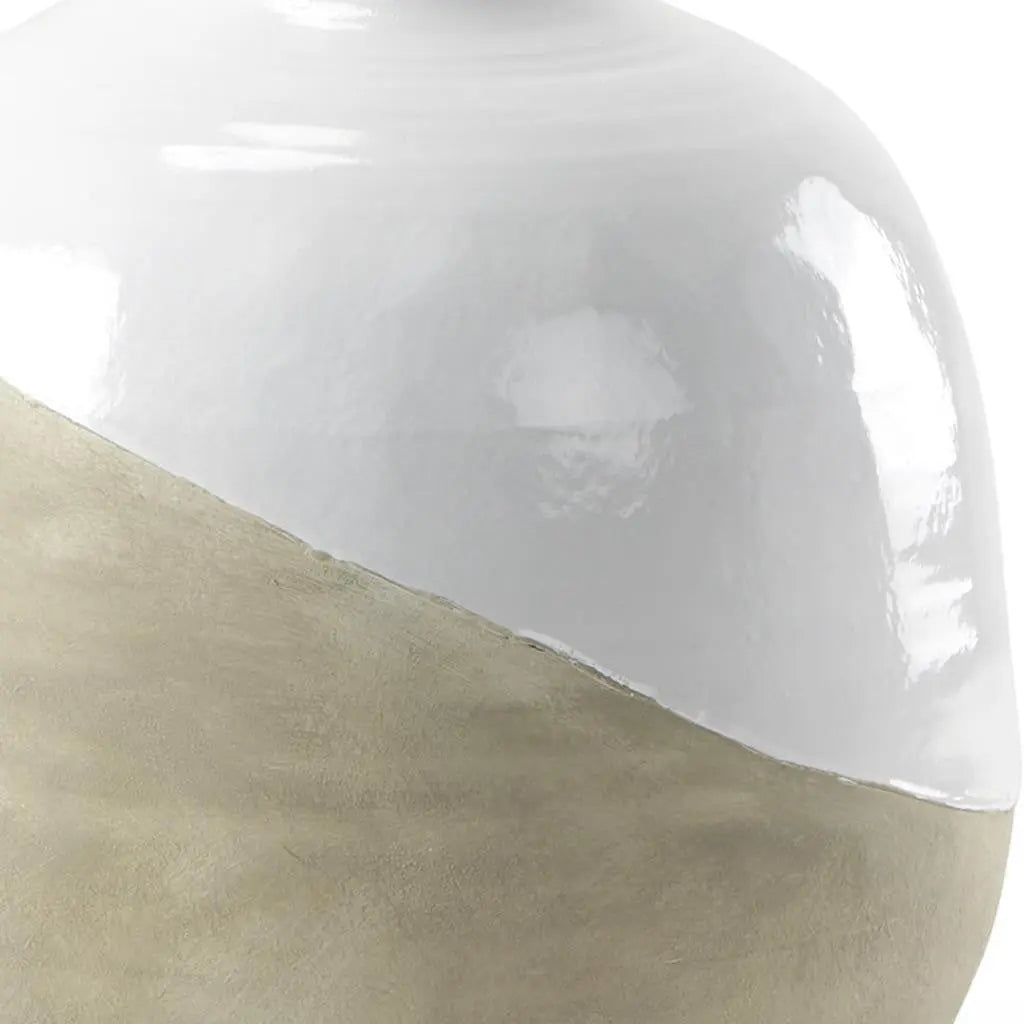 24" White And Beige Ombre Ceramic Round Floor Vase Homeroots Home Decor