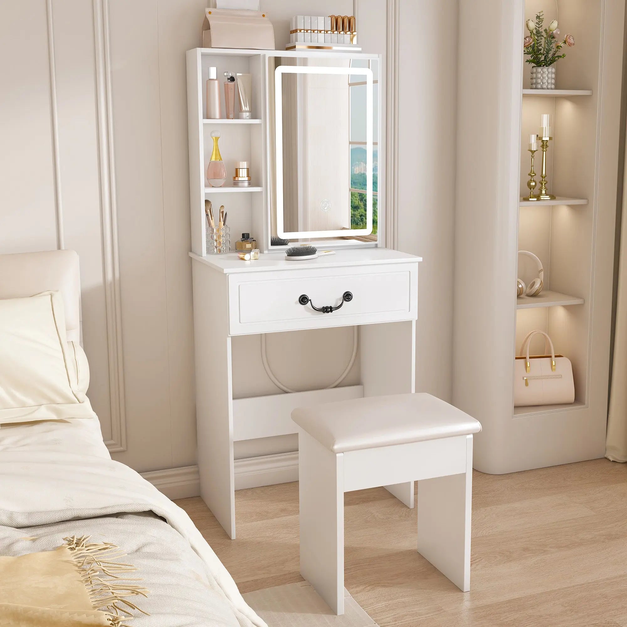 24" White Wood Mirrored Vanity Table And Lights Homeroots Living Room