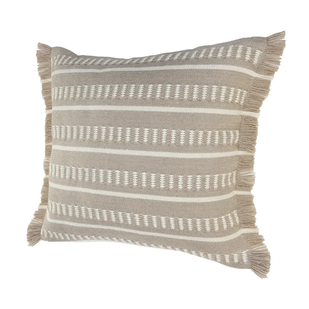 24" X 24" Tan Zippered Coastal Indoor Outdoor Throw Pillow Homeroots Outdoor