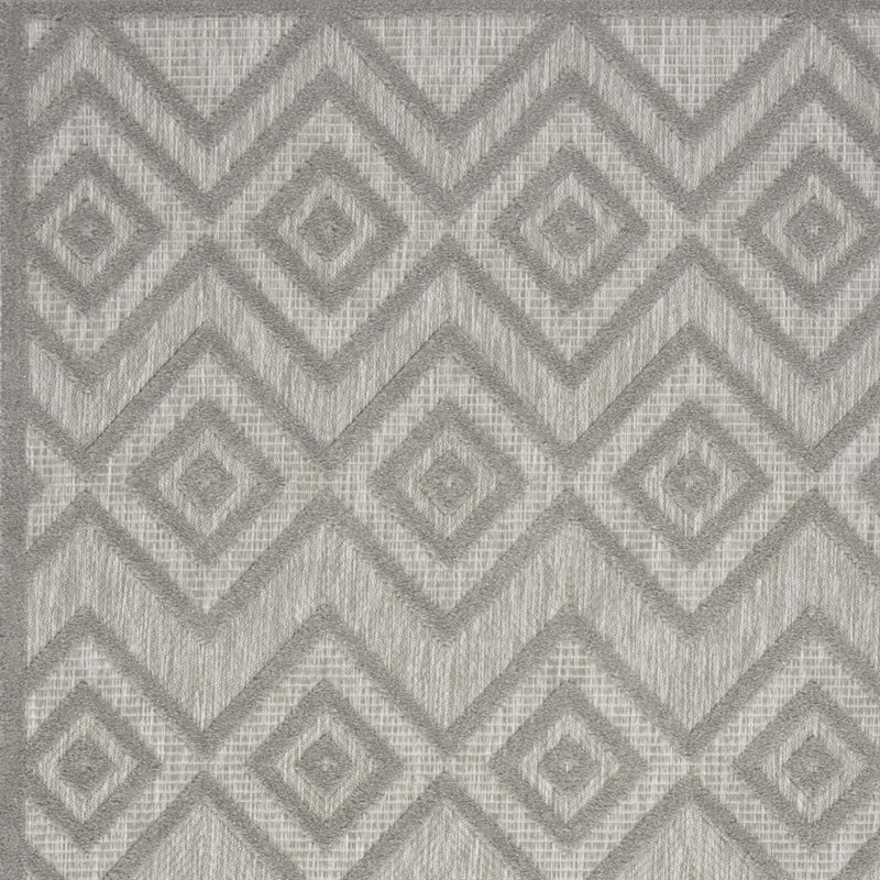 5' X 7' Gray Indoor Outdoor Area Rug - GreatEagleInc