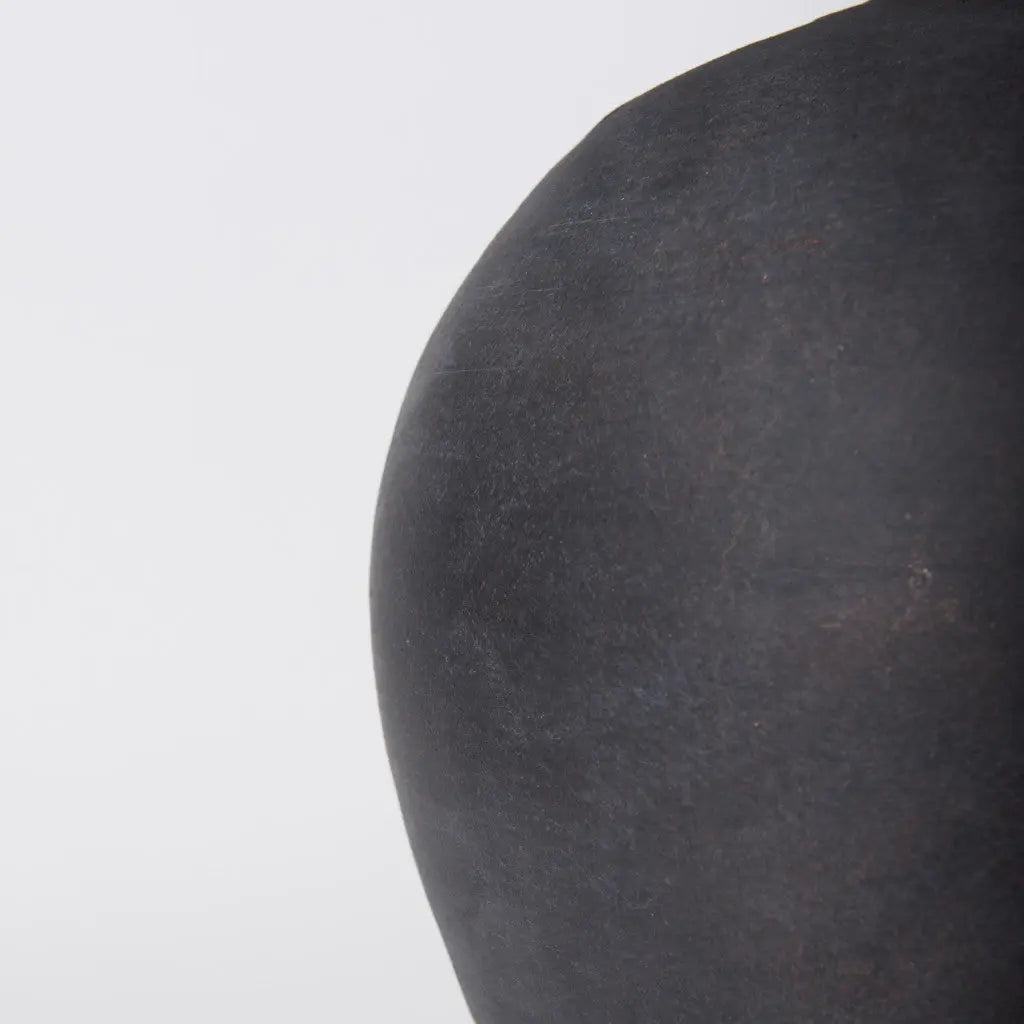 28" Black Novelty Bedside Lamp With Drum Shade Homeroots Lighting