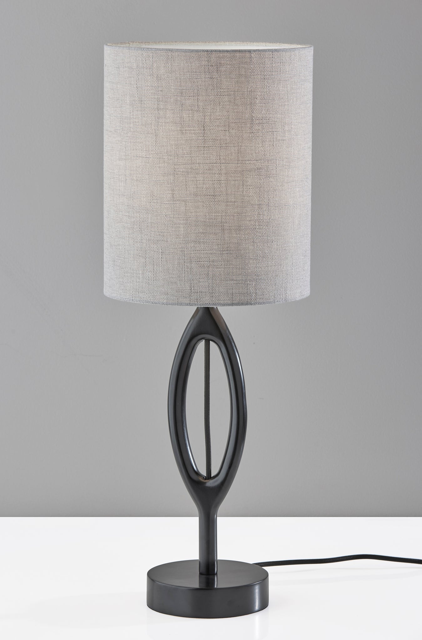 28" Black Solid Wood Round Table Lamp With Gray Drum Shade - GreatEagleInc