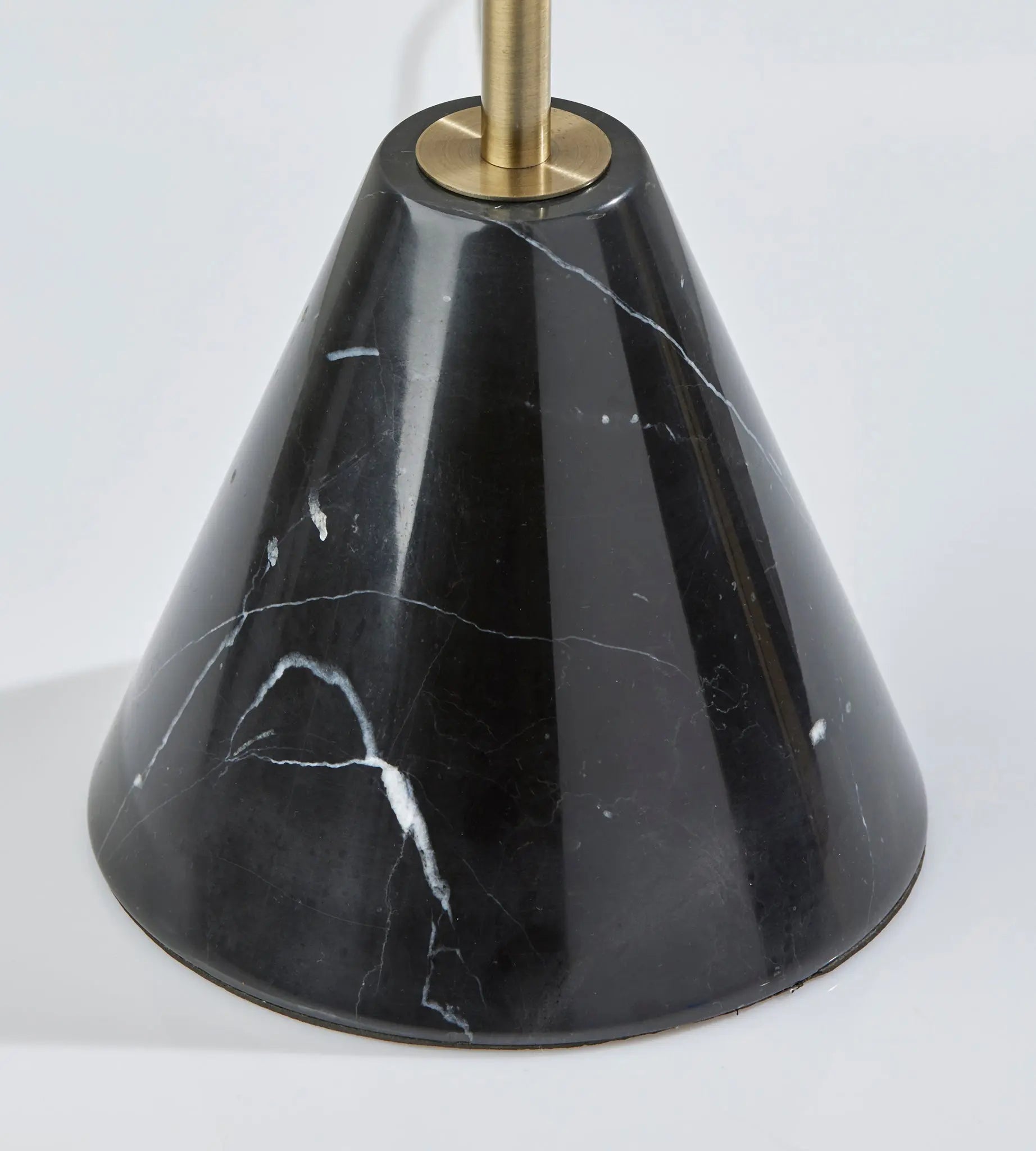 28" Black and Gold Marble and Metal Table Lamp With Beige Drum Shade - GreatEagleInc