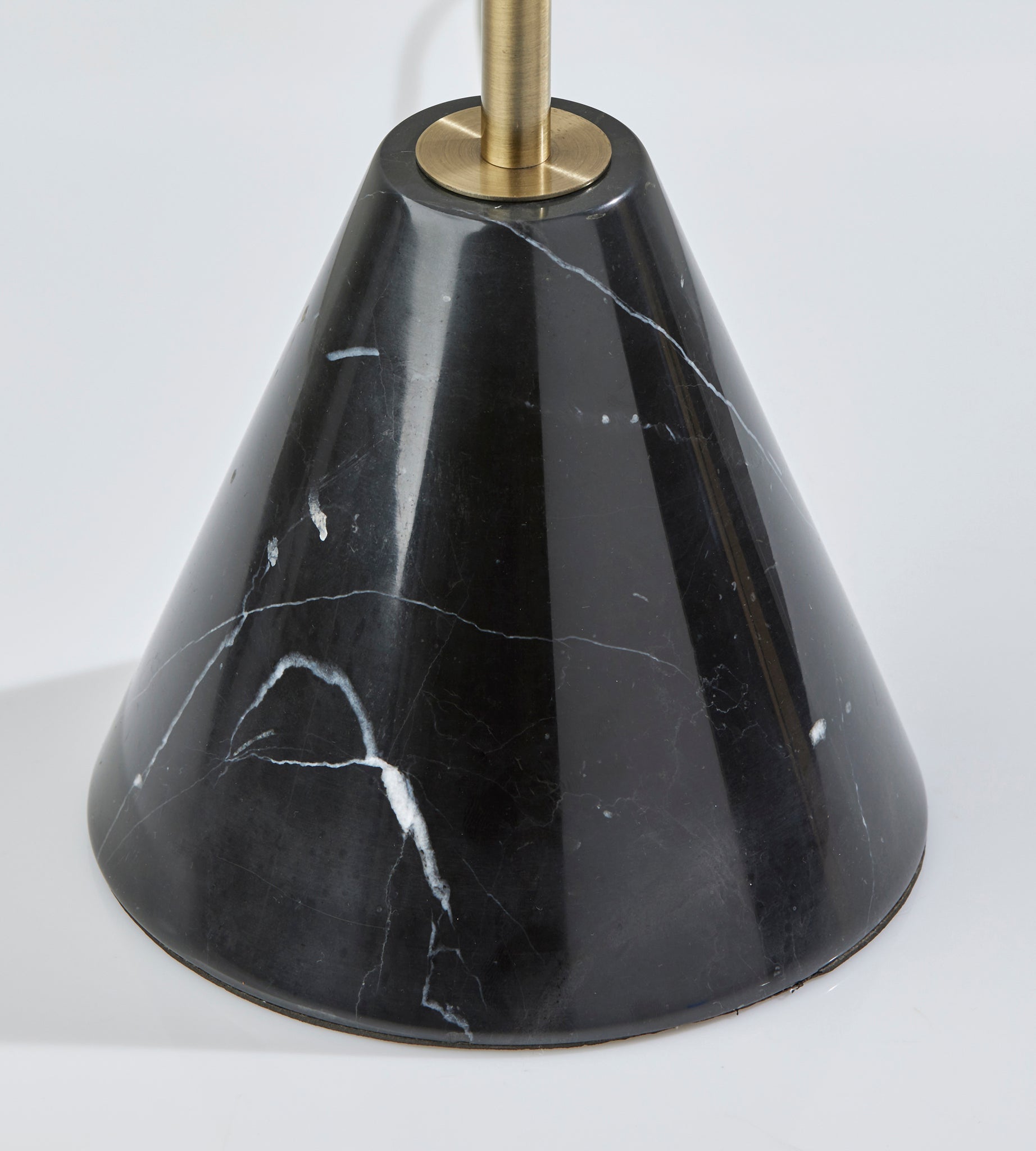 28" Black and Gold Marble and Metal Table Lamp With Beige Drum Shade - GreatEagleInc