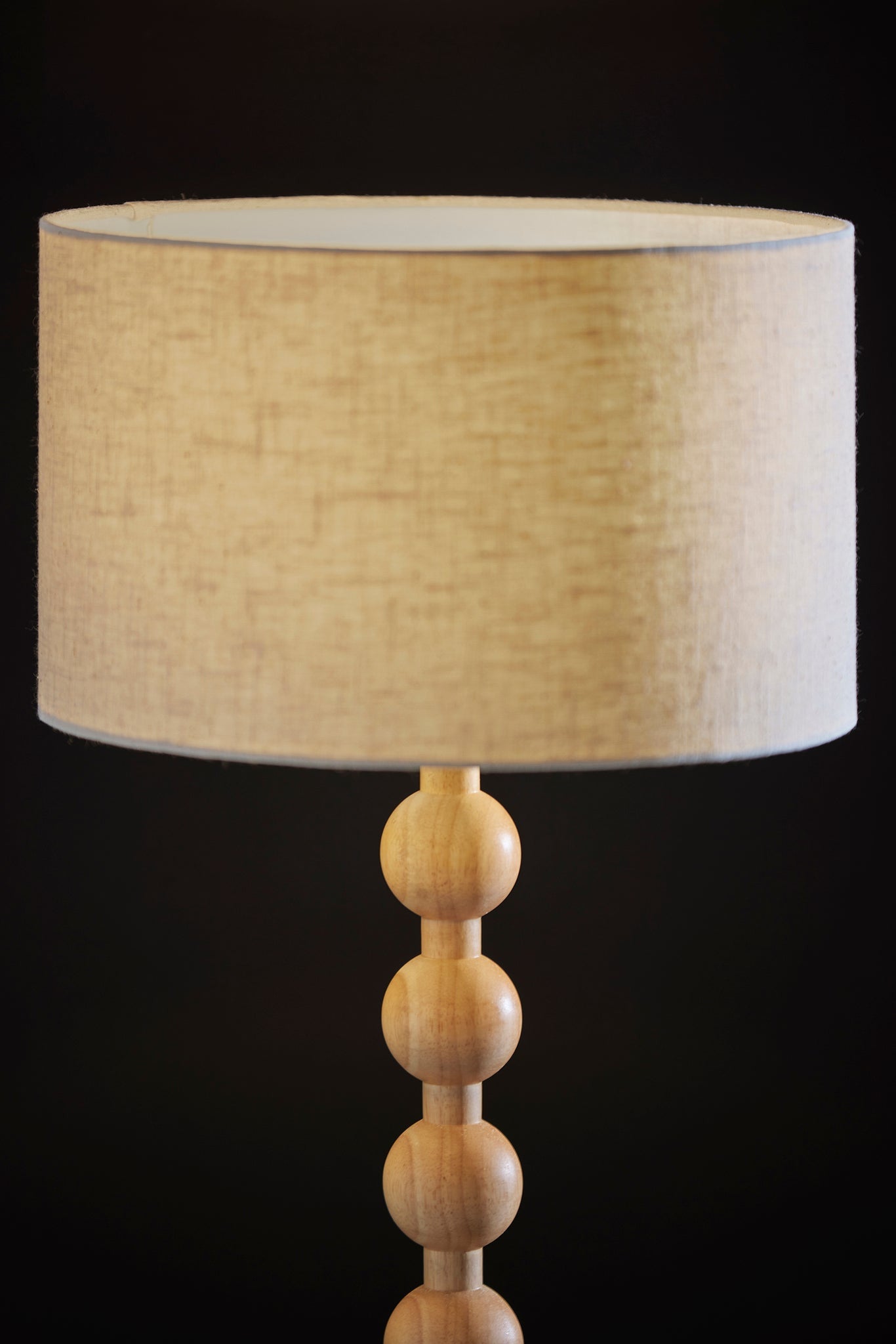 28" Brown Solid Wood Candlestick Table Lamp With Off White Drum Shade - GreatEagleInc