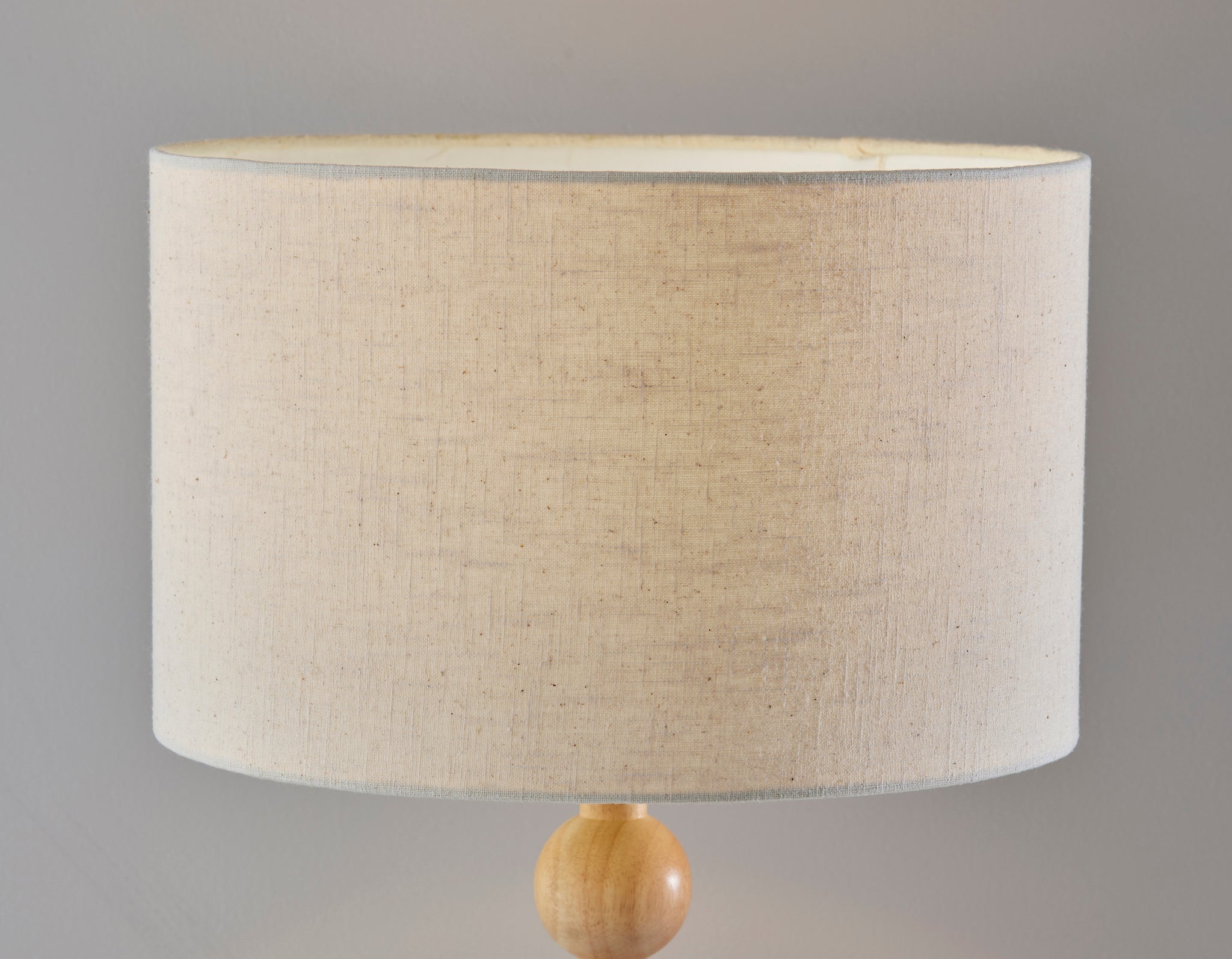28" Brown Solid Wood Candlestick Table Lamp With Off White Drum Shade - GreatEagleInc