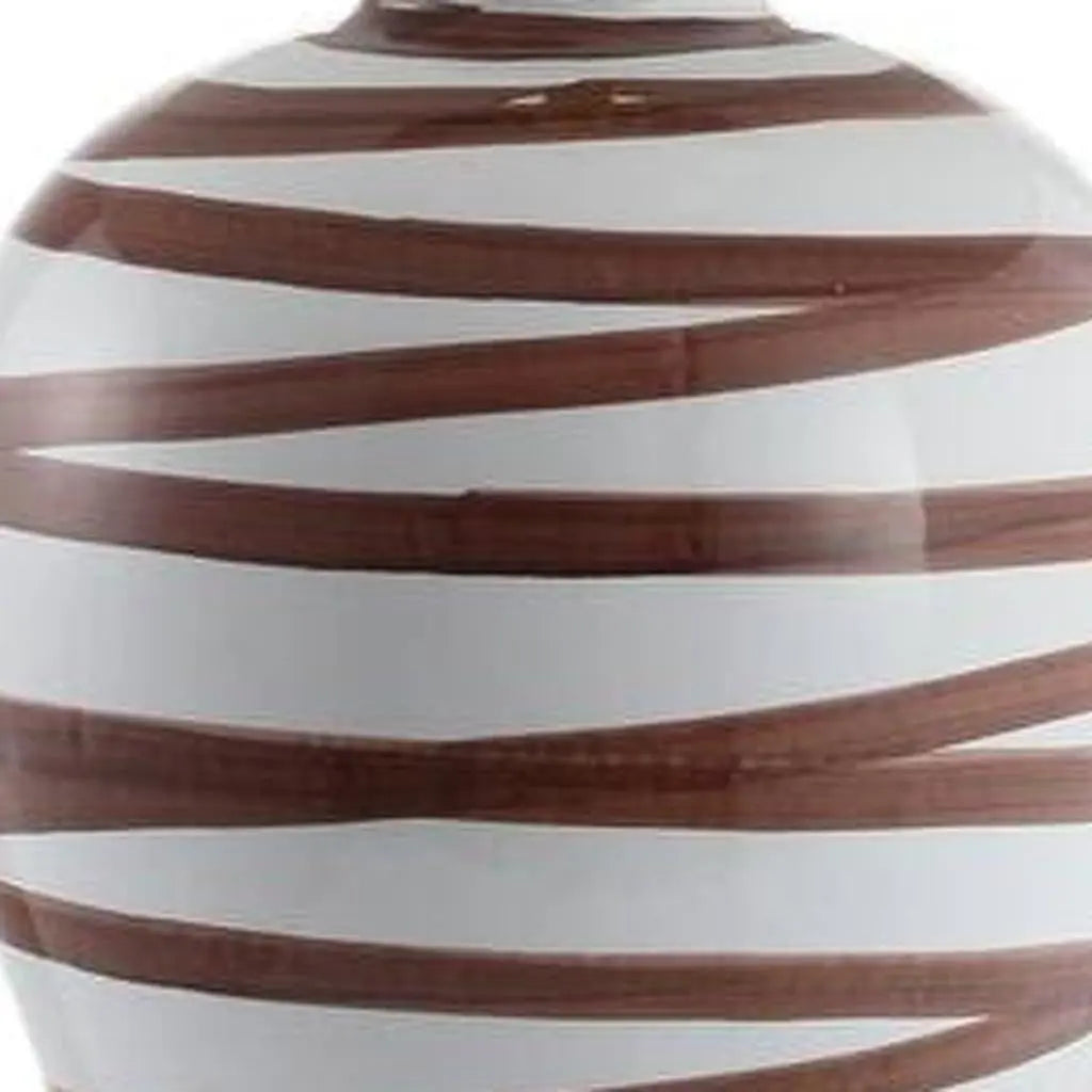 29" Gold Novelty Table Lamp With Drum Shade Homeroots Lighting