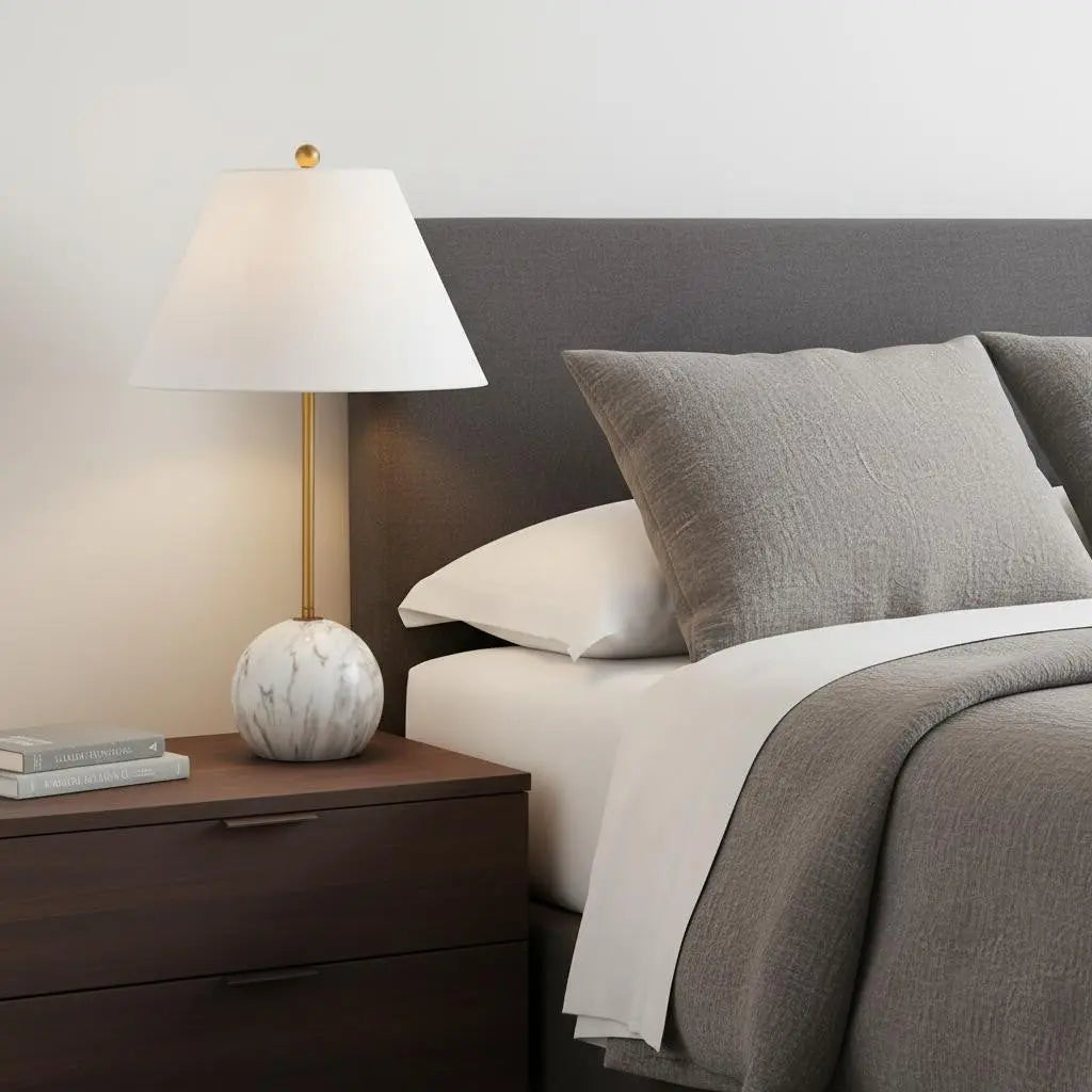 29" White Globe Table Lamp With Globe Shade Homeroots Lighting