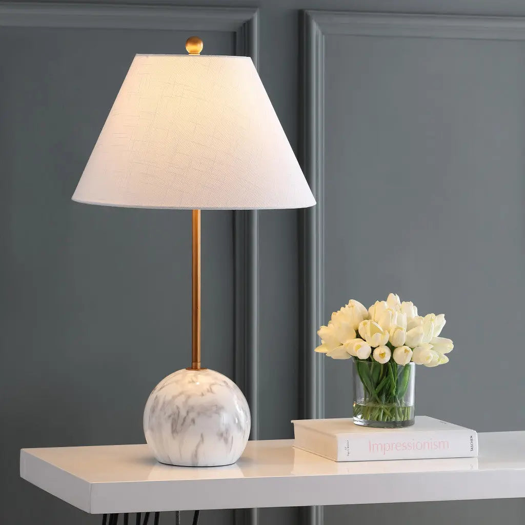 29" White Globe Table Lamp With Globe Shade Homeroots Lighting