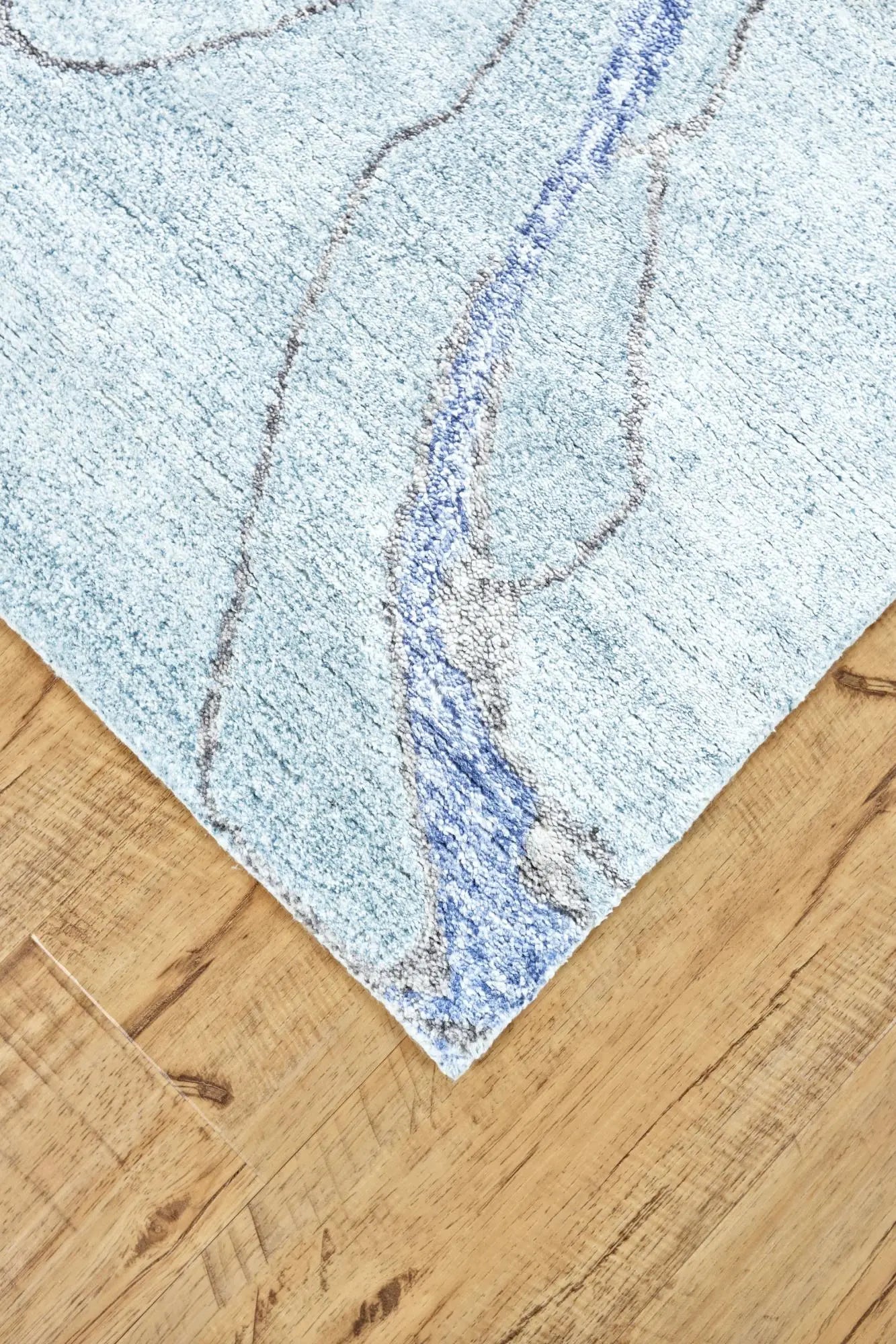 2' X 3' Blue White And Ivory Abstract Hand Tufted Area Rug Homeroots Home Decor