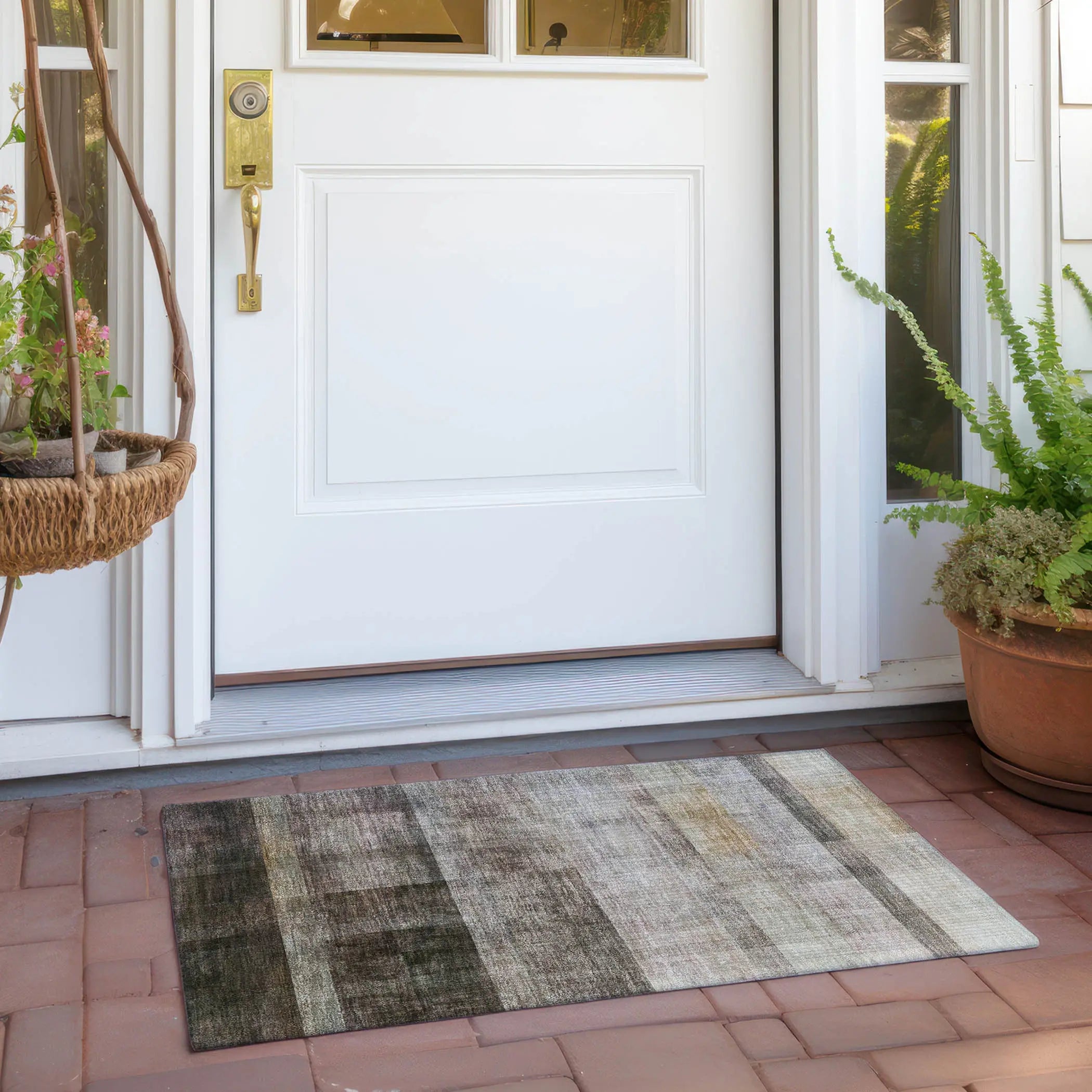 2' X 3' Brown Ombre Washable Non Skid Indoor Outdoor Area Rug - GreatEagleInc