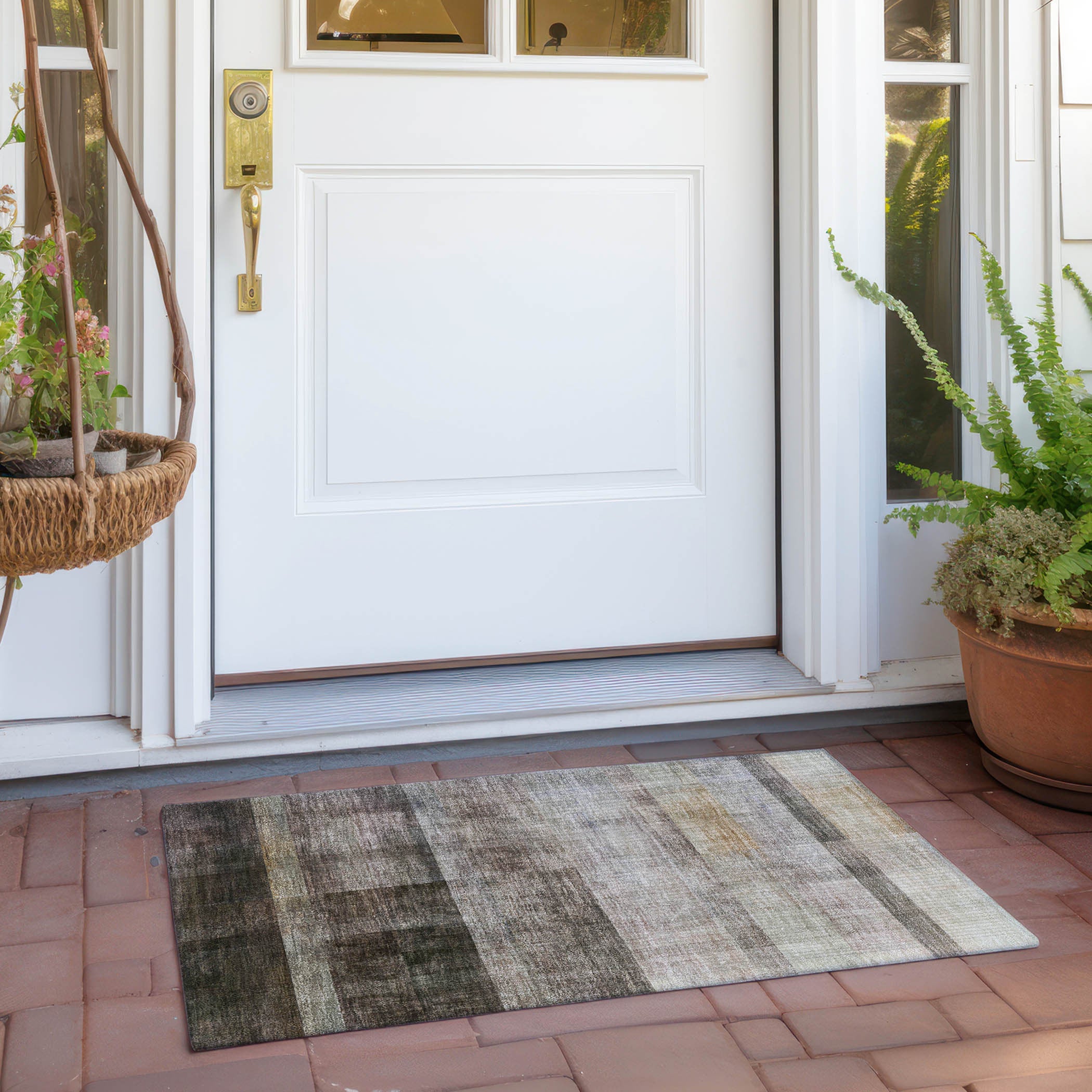 2' X 3' Brown Ombre Washable Non Skid Indoor Outdoor Area Rug - GreatEagleInc