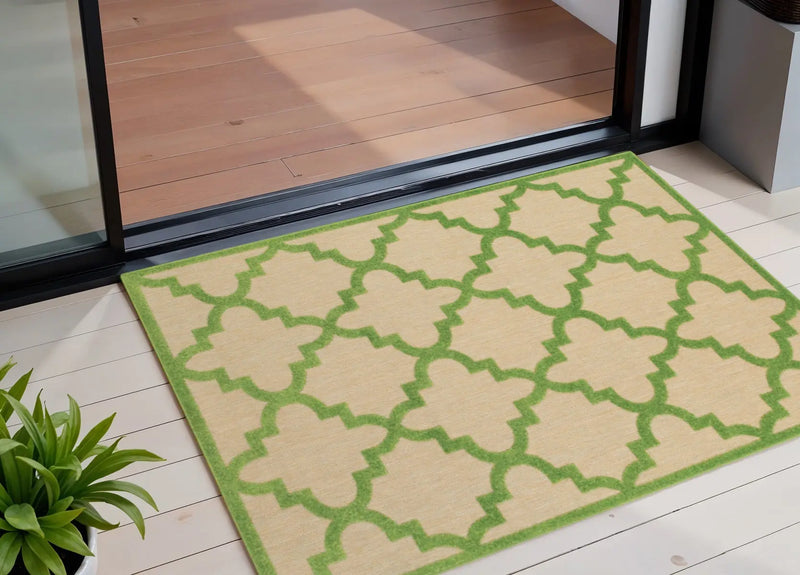 2' X 3' Green Geometric Stain Resistant Indoor Outdoor Area Rug Homeroots Outdoor
