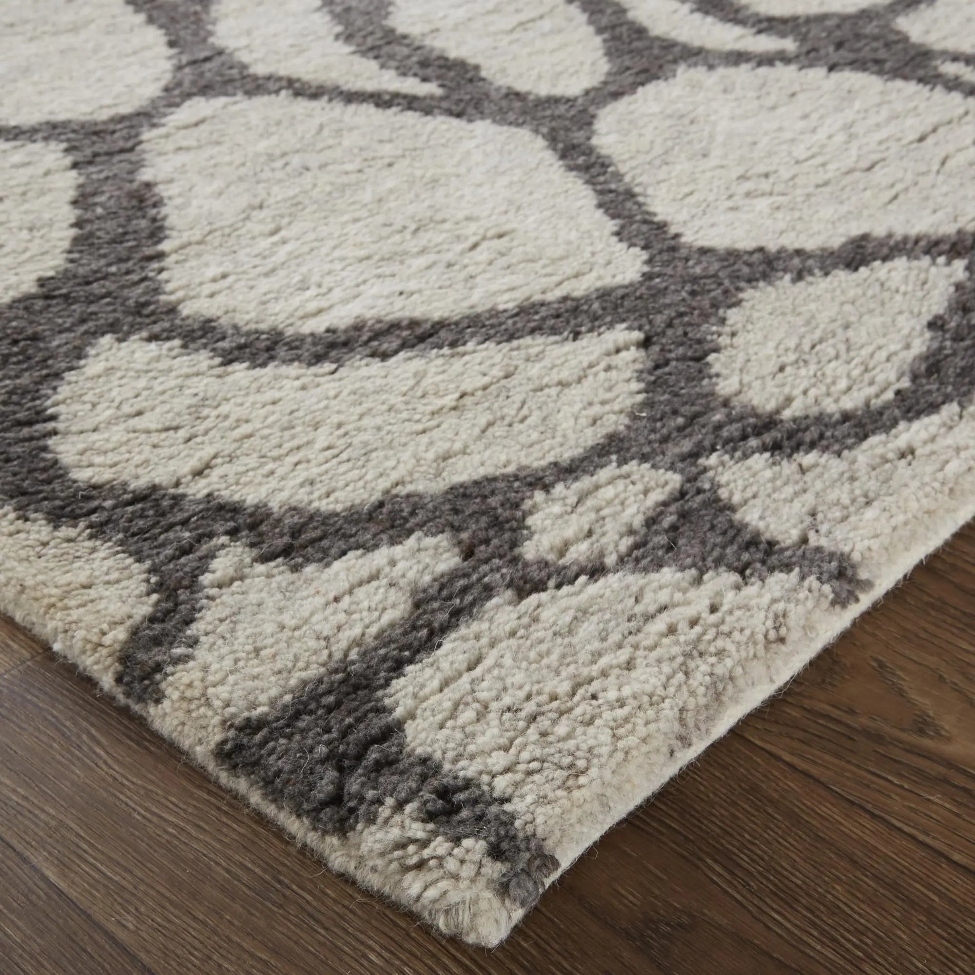 2' X 3' Ivory And Gray Wool Abstract Hand Knotted Area Rug Homeroots Home Decor