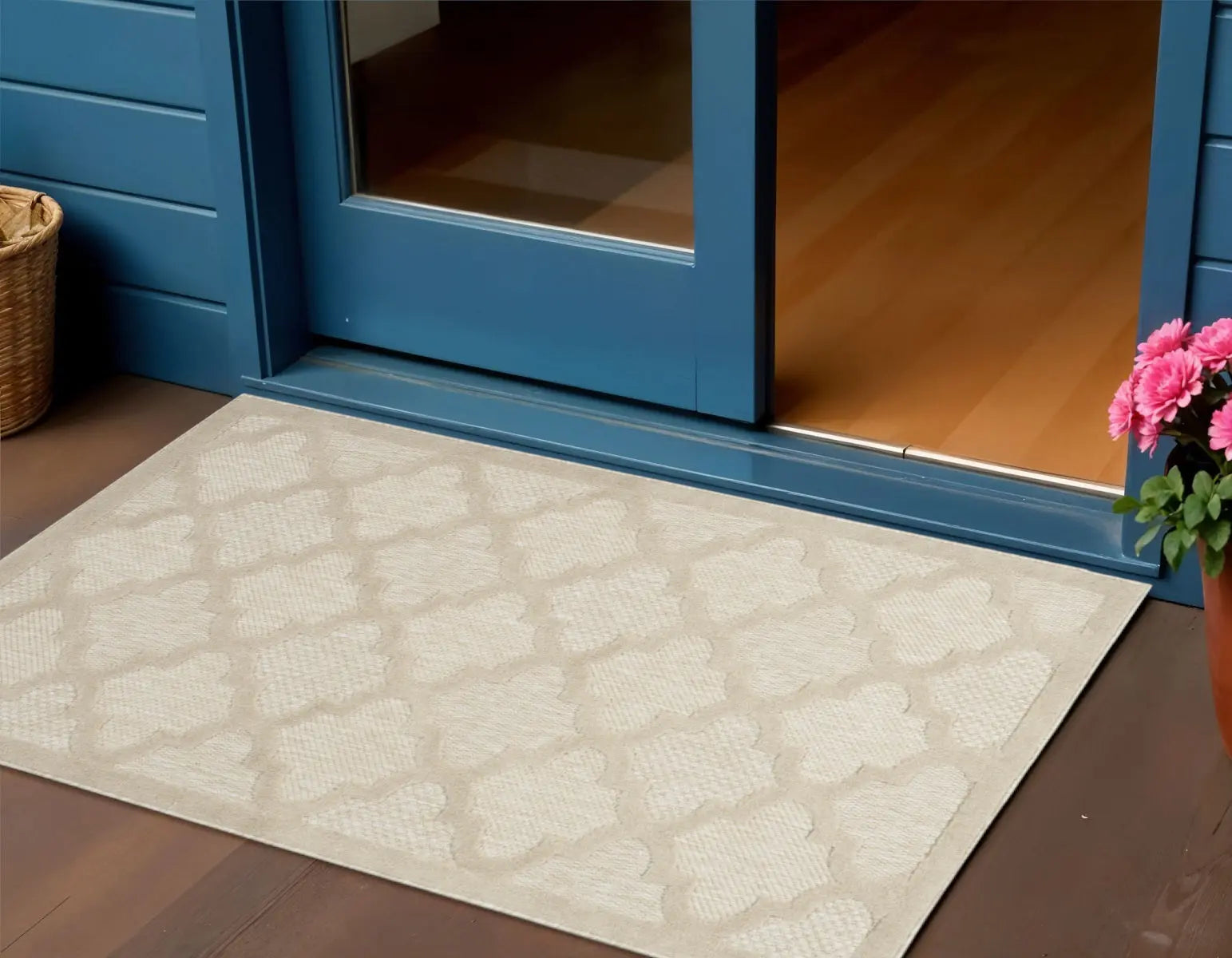 2' X 4' Cream And Beige Geometric Indoor Outdoor Area Rug Homeroots Outdoor