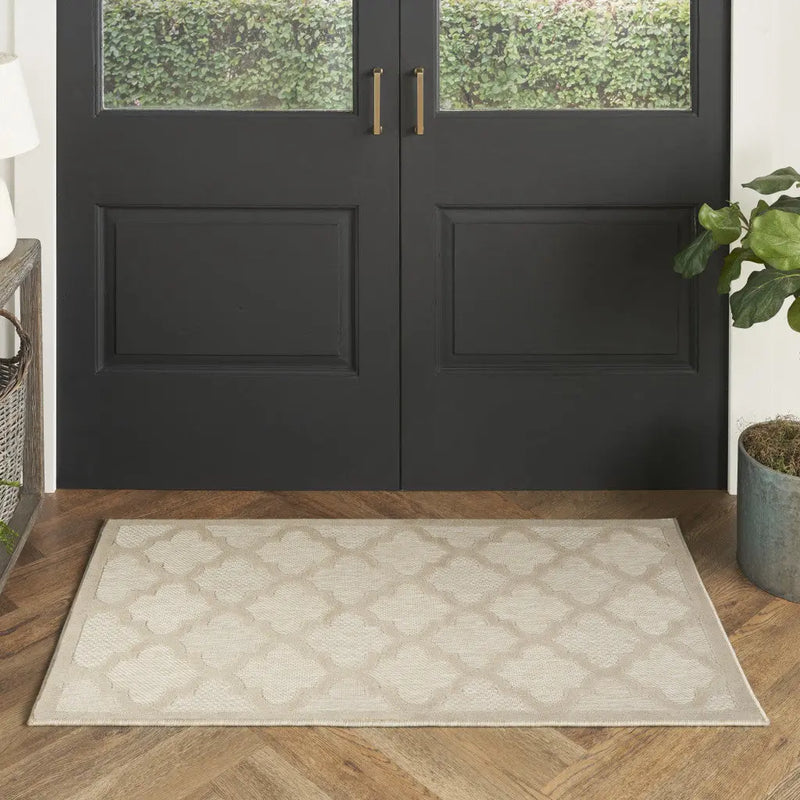 2' X 4' Cream And Beige Geometric Indoor Outdoor Area Rug Homeroots Outdoor