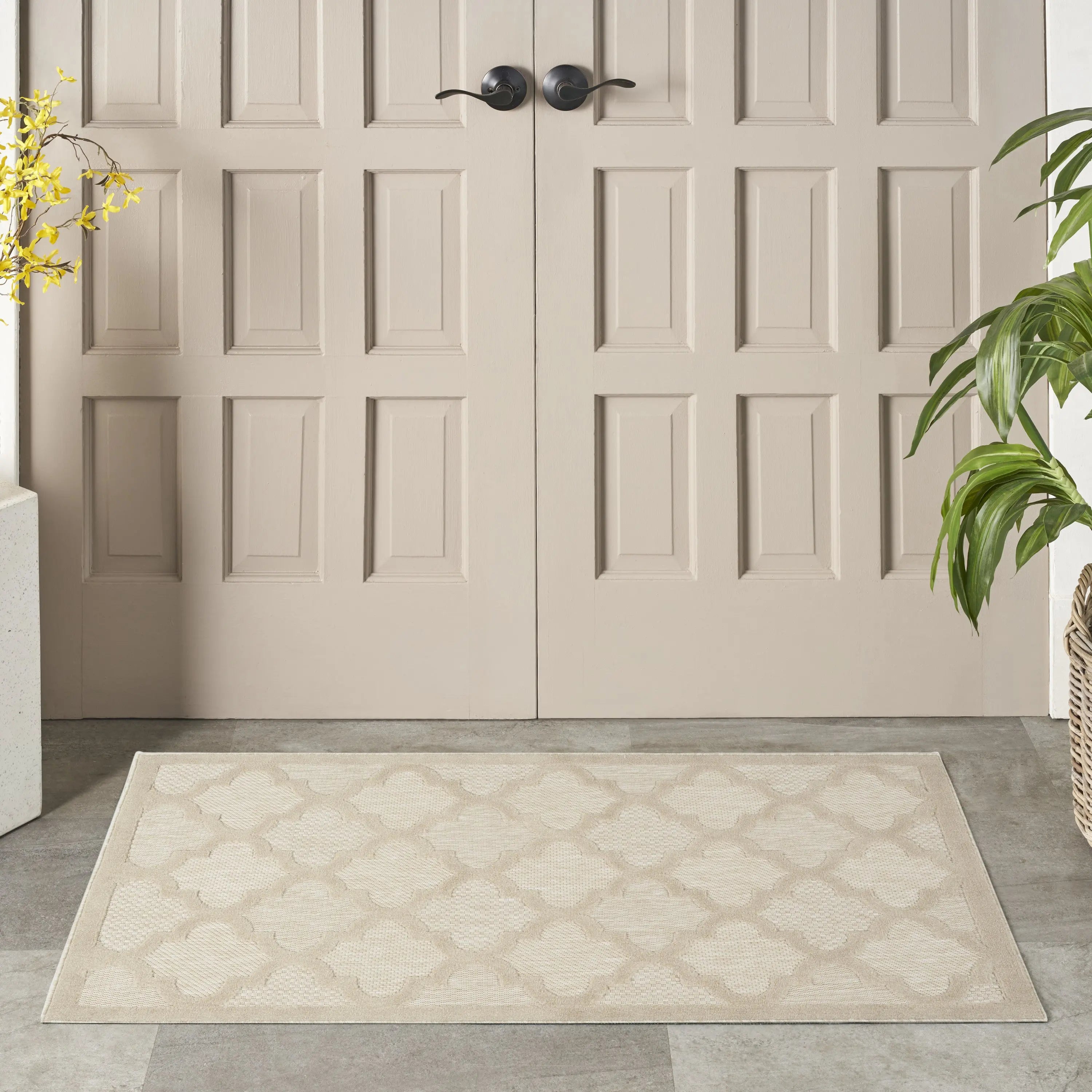 2' X 4' Cream And Beige Geometric Indoor Outdoor Area Rug Homeroots Outdoor