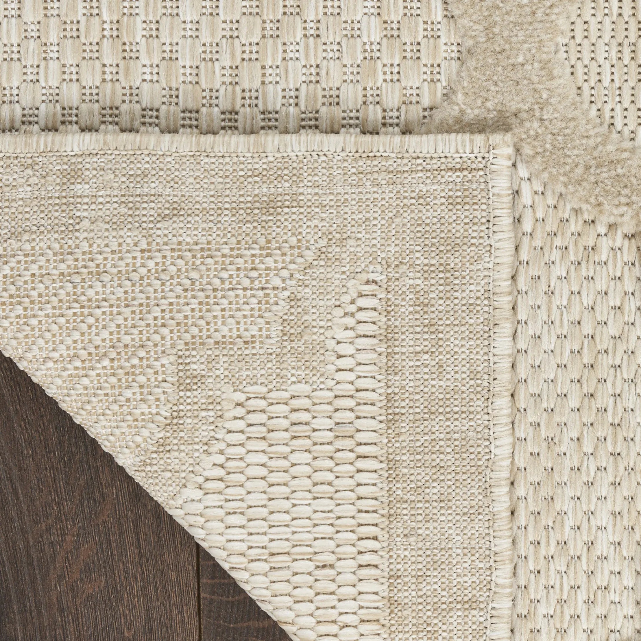 2' X 4' Cream And Beige Geometric Indoor Outdoor Area Rug Homeroots Outdoor