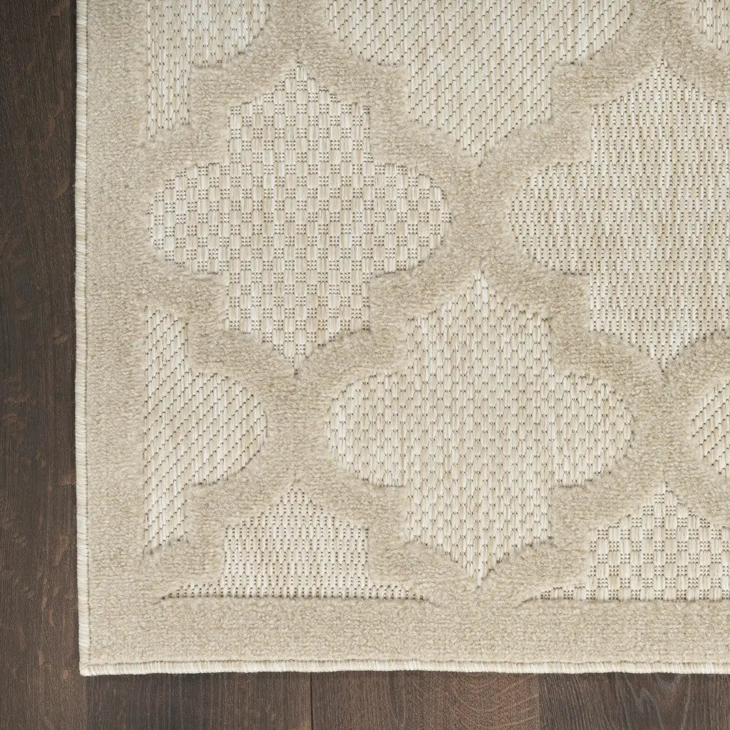 2' X 4' Cream And Beige Geometric Indoor Outdoor Area Rug Homeroots Outdoor