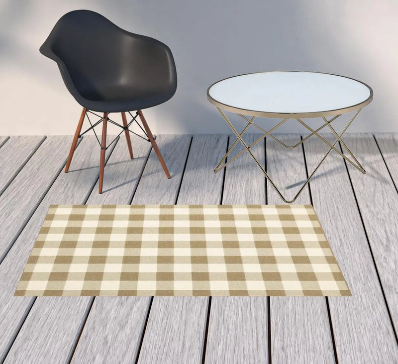 2' X 4' Gray and Ivory Geometric Stain Resistant Indoor Outdoor Area Rug Homeroots Outdoor