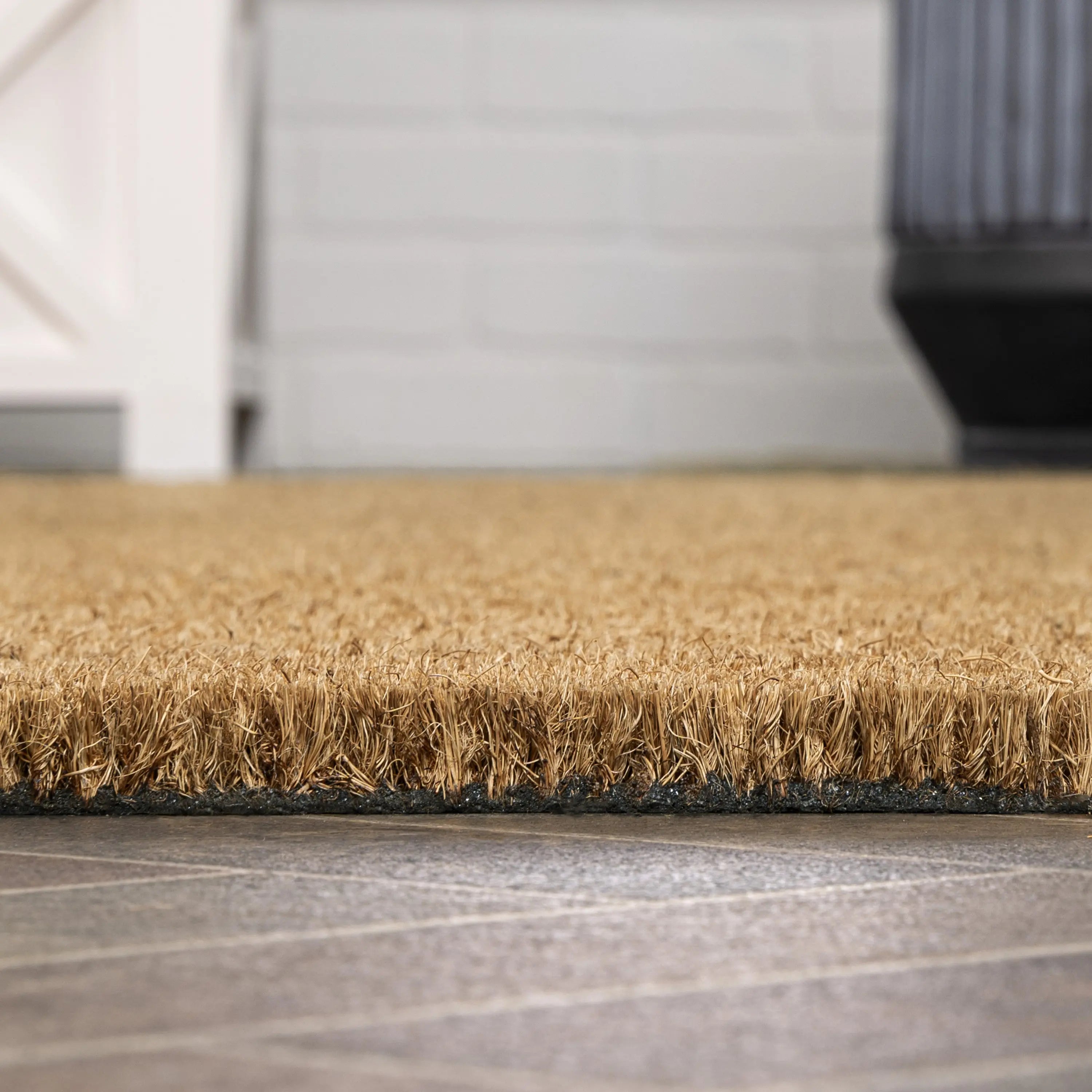 2' X 4' Light Brown Indoor Outdoor Area Rug Homeroots Outdoor