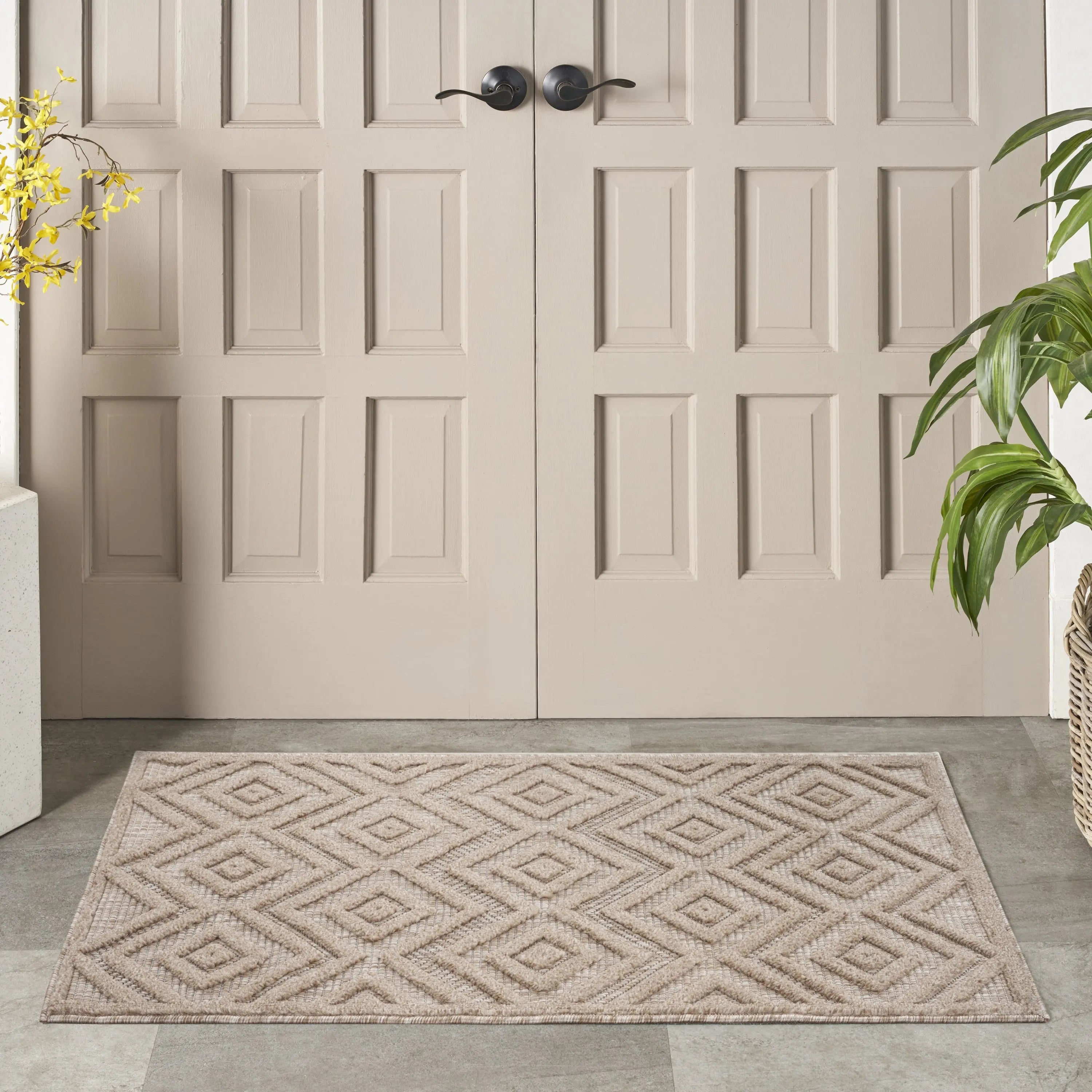 2' X 4' Natural And Beige Geometric Indoor Outdoor Area Rug Homeroots Outdoor