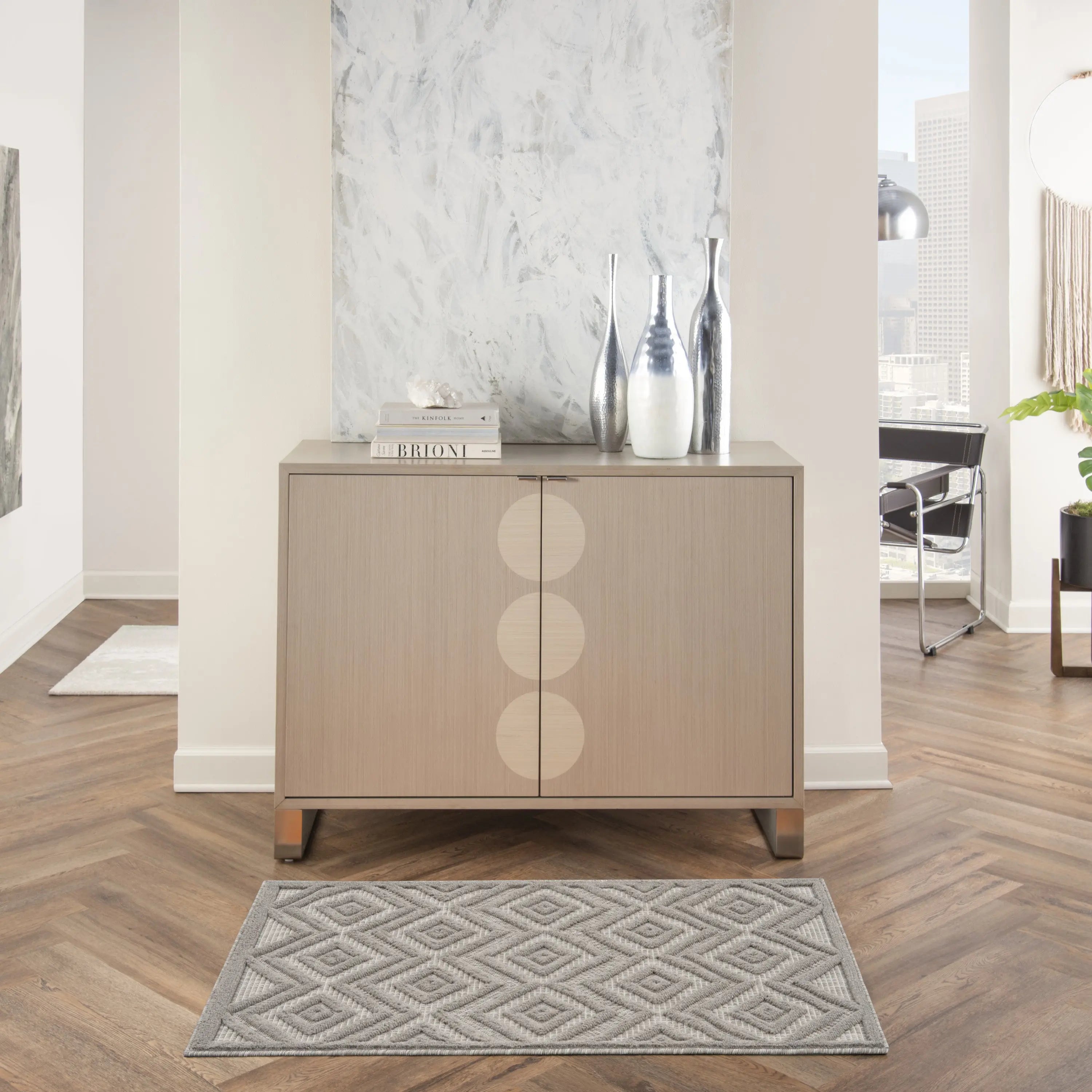 2' X 4' Silver And Gray Geometric Indoor Outdoor Area Rug Homeroots Outdoor