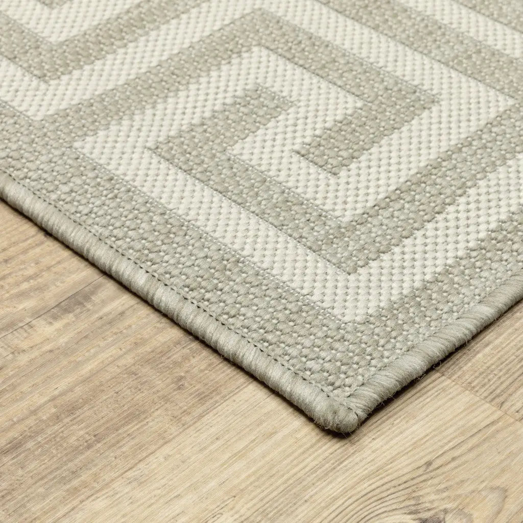 2' X 7' Gray and Ivory Stain Resistant Indoor Outdoor Area Rug Homeroots Outdoor