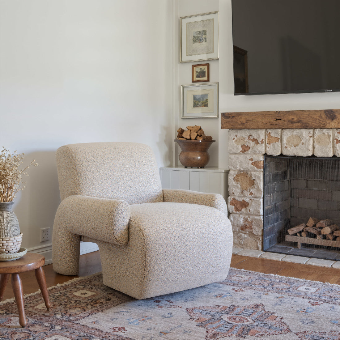 32" Beige Upholstered Arm Chair Homeroots Living Room
