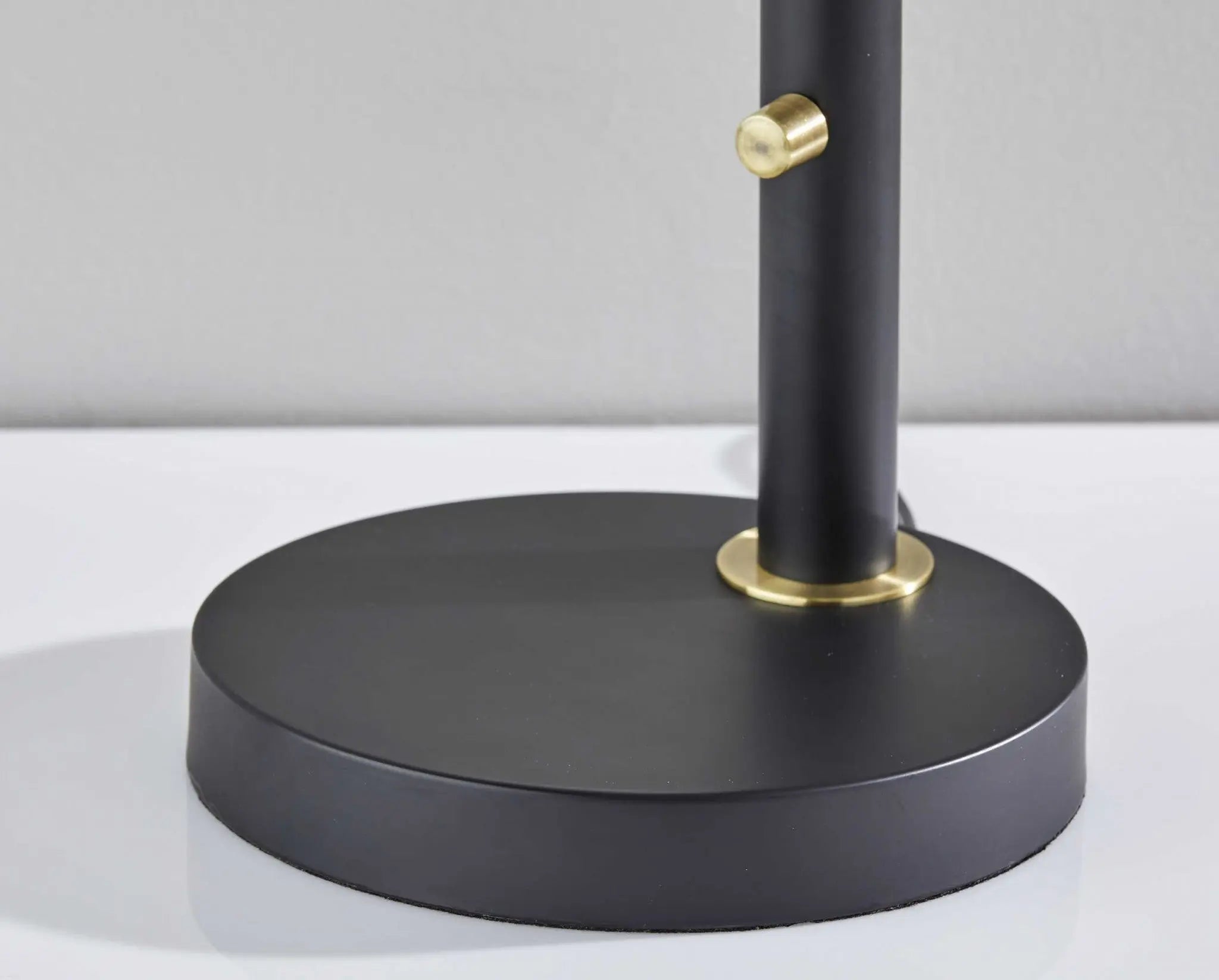 32" Black And Gold Metal Desk Lamp With Cinched Cone Shade - GreatEagleInc