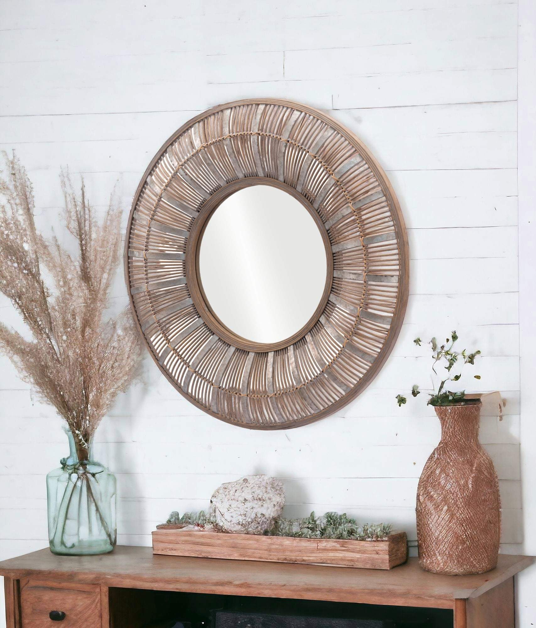 32" Brown Round Accent Mirror - GreatEagleInc