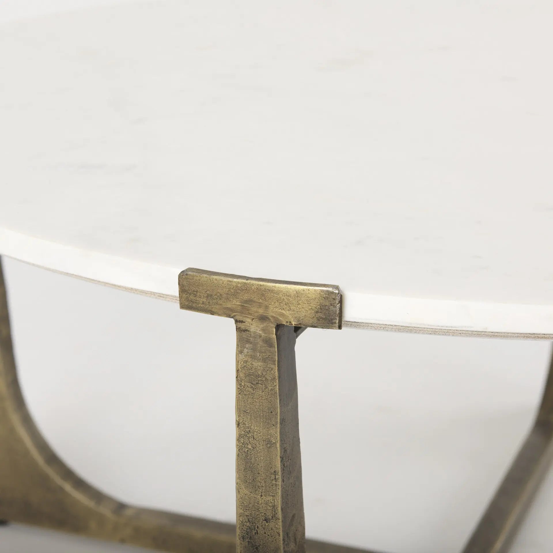 34" White and Gold Stone and Iron Round Frame Coffee Table Homeroots Living Room