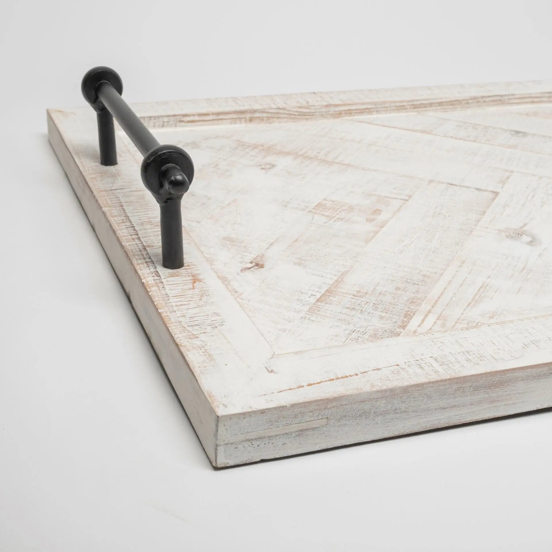 35" White and Natural Wood Indoor Outdoor Tray With Handles Homeroots Kitchen & Dining