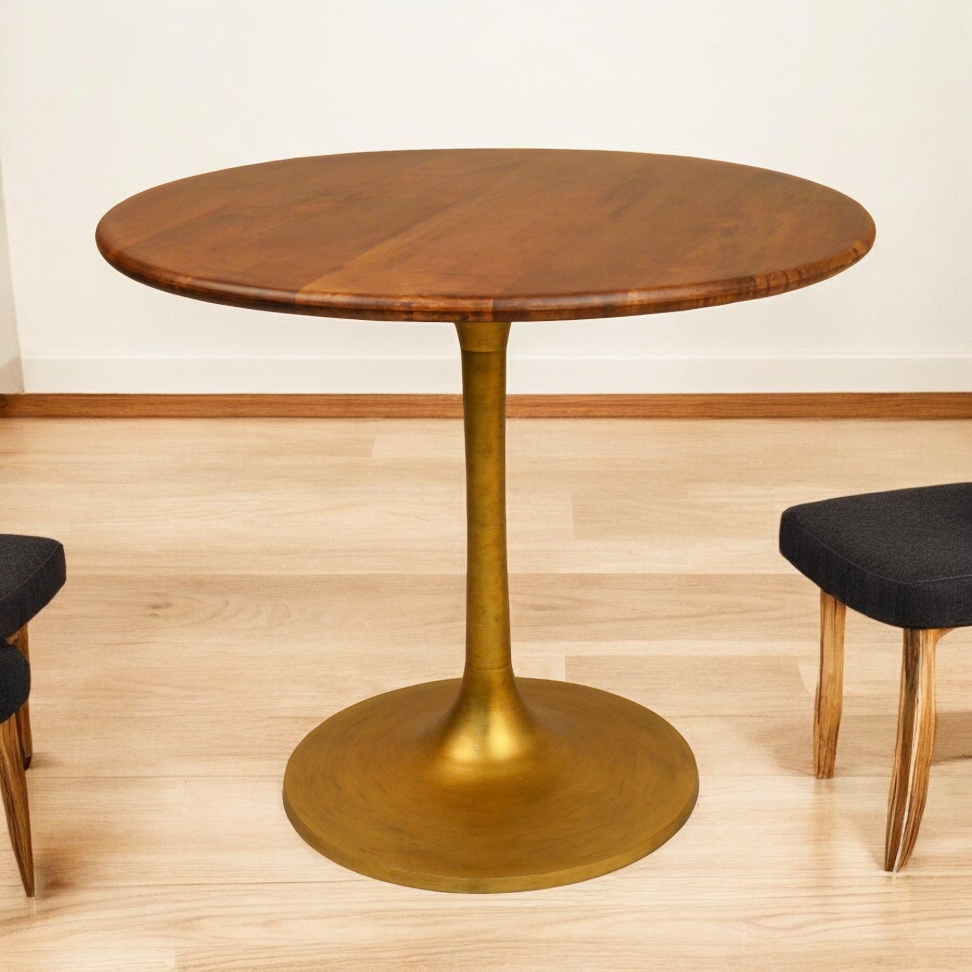 36" Brown And Gold Rounded Solid Wood And Iron Pedestal Base Dining Table Homeroots Kitchen & Dining