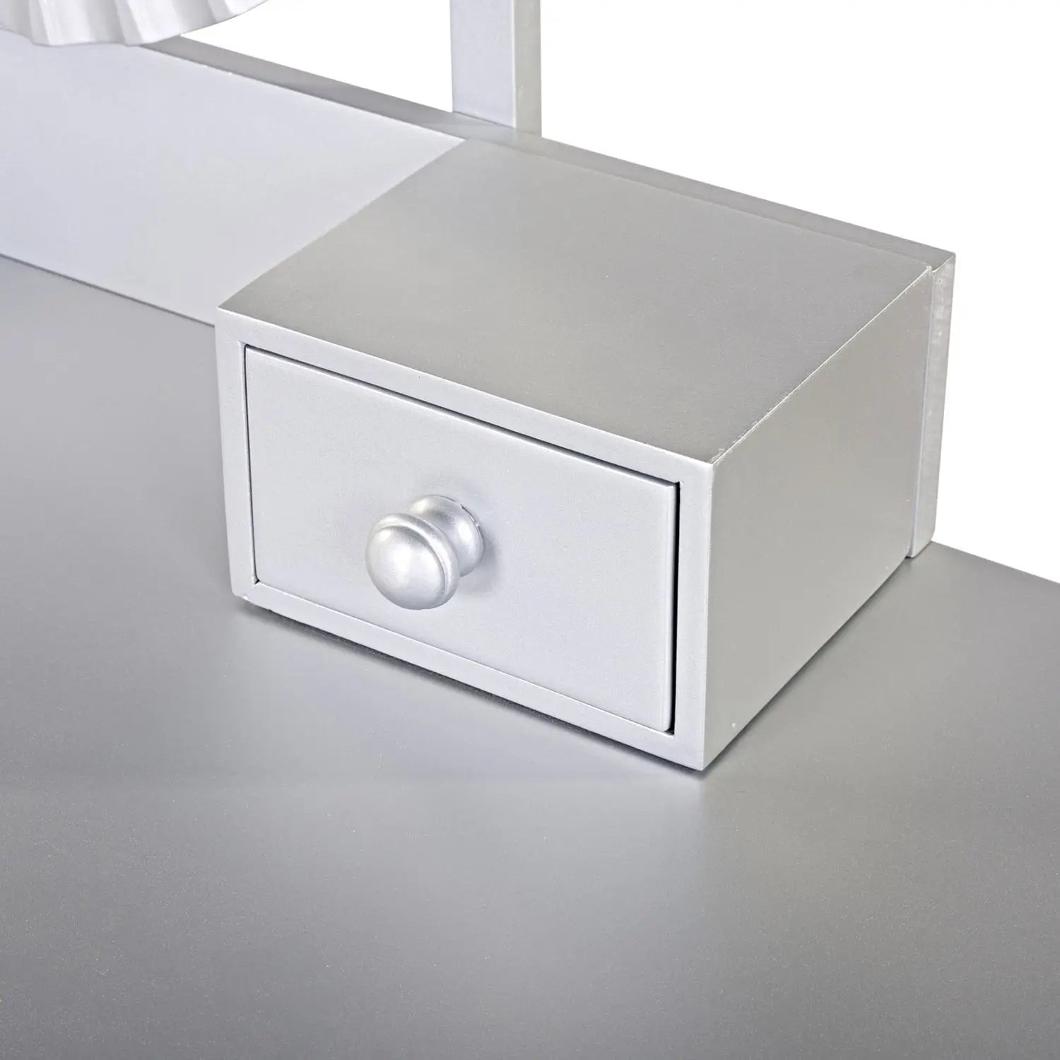 39" Silver Wood Mirrored Vanity Table Homeroots Living Room