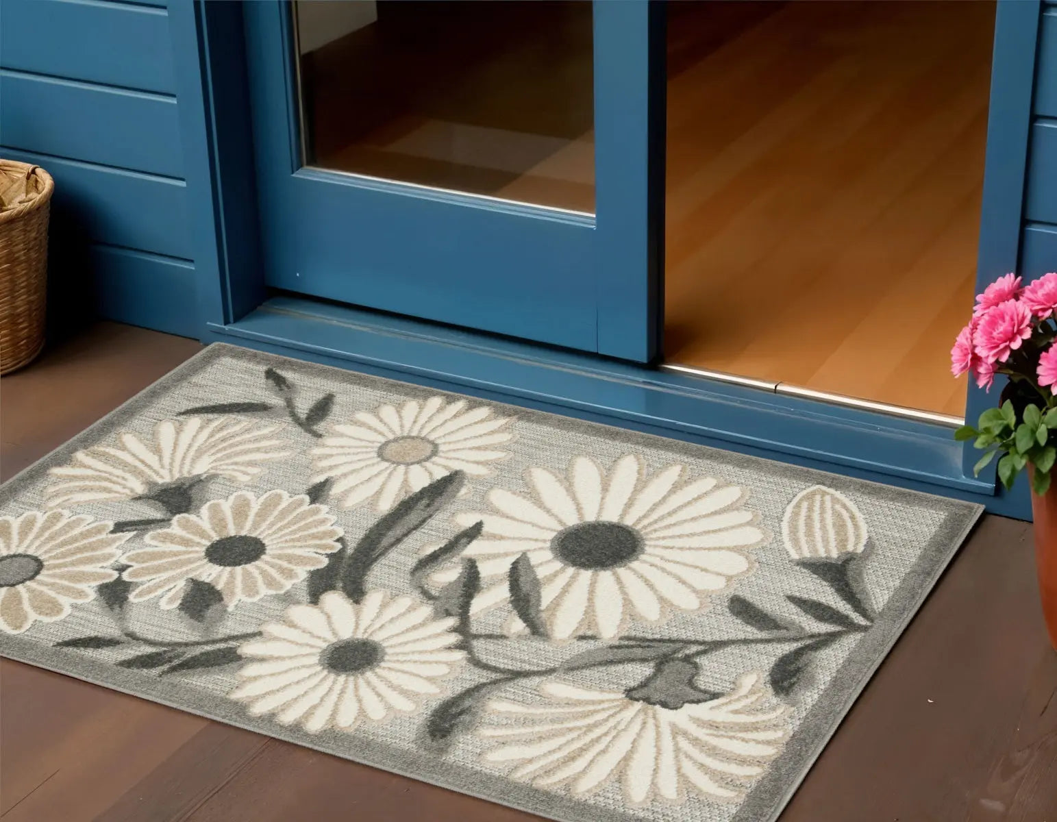 3' X 4' Beige Floral Indoor Outdoor Area Rug Homeroots Outdoor