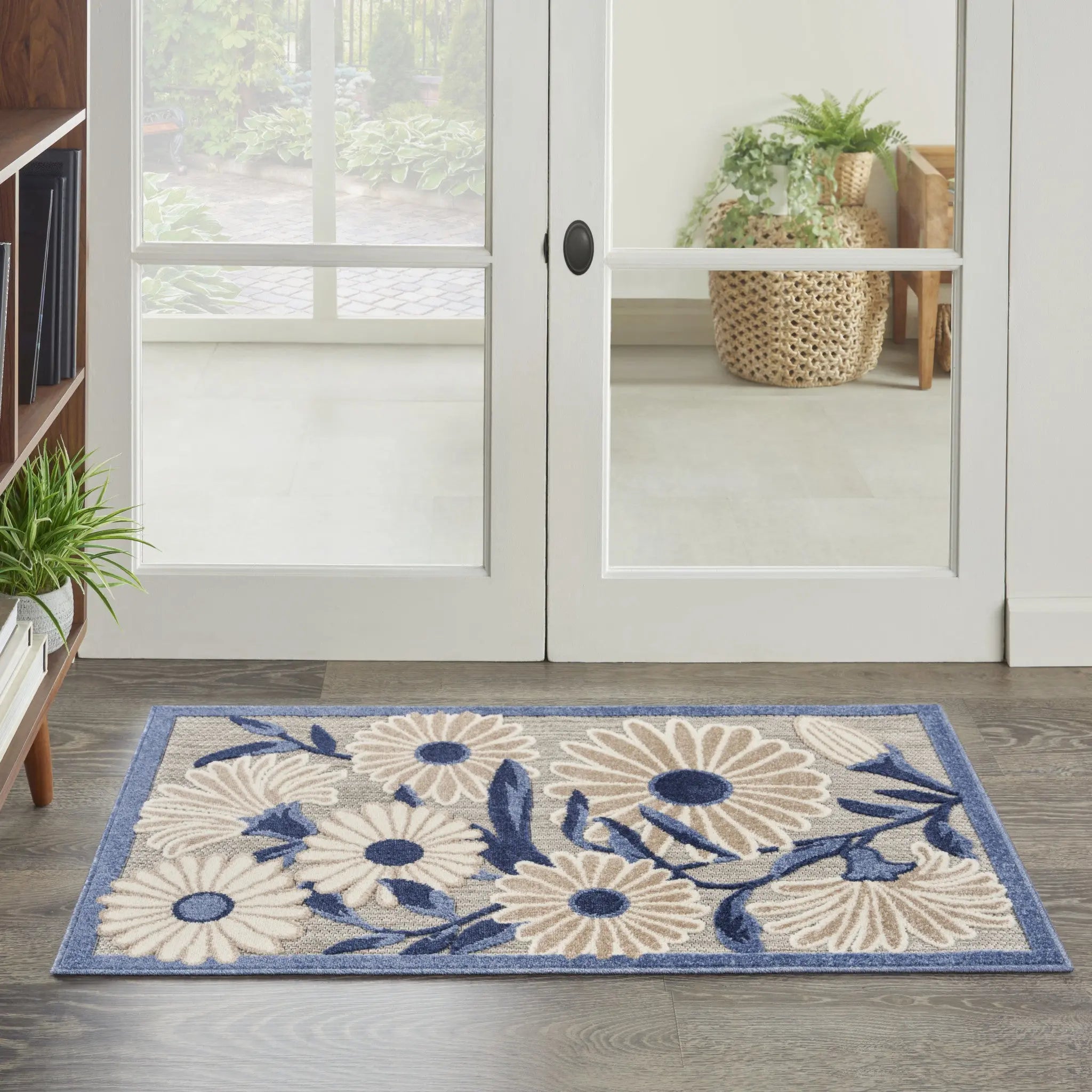 3' X 4' Blue and Gray Floral Indoor Outdoor Area Rug Homeroots Outdoor