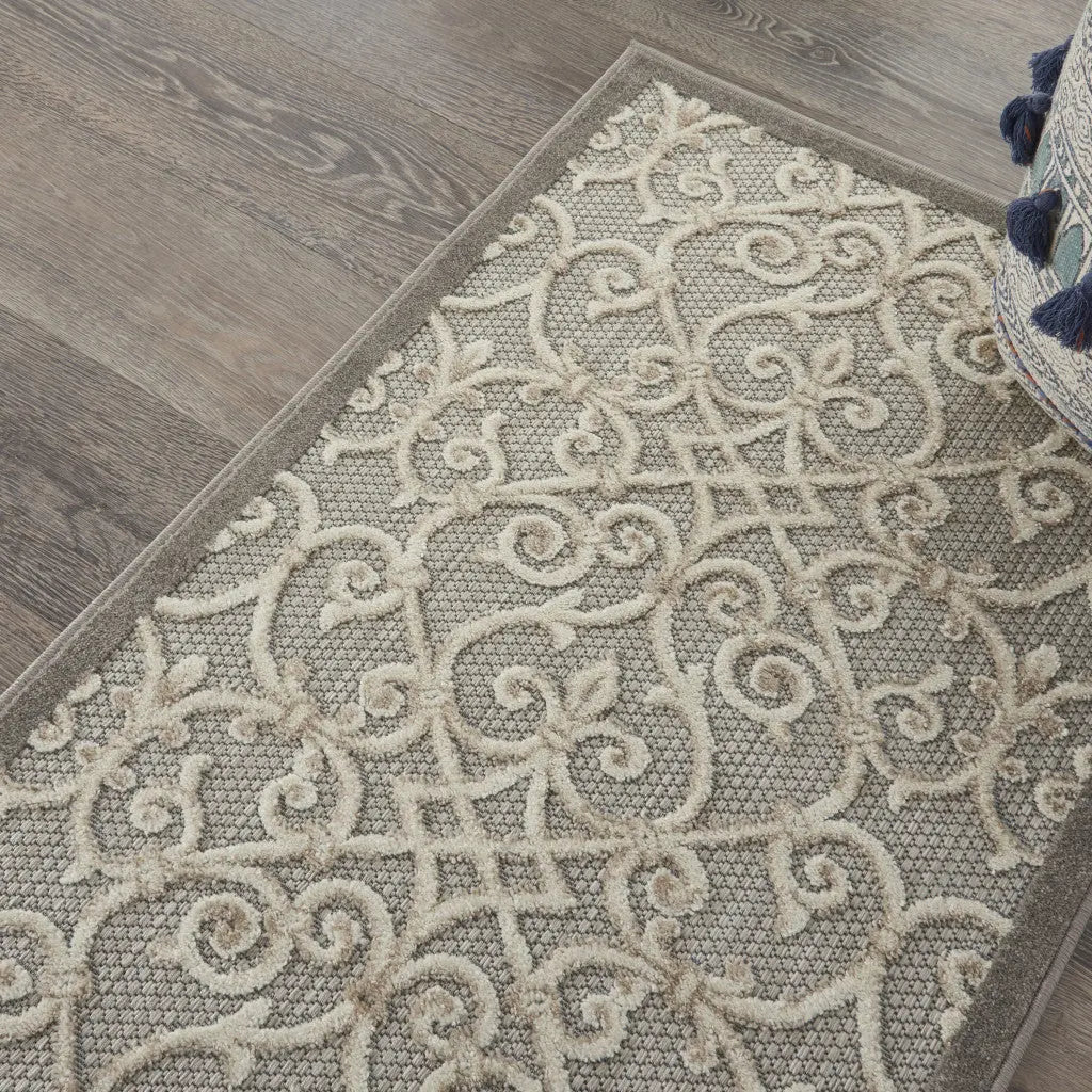3' X 4' Gray And Ivory Indoor Outdoor Area Rug Homeroots Outdoor