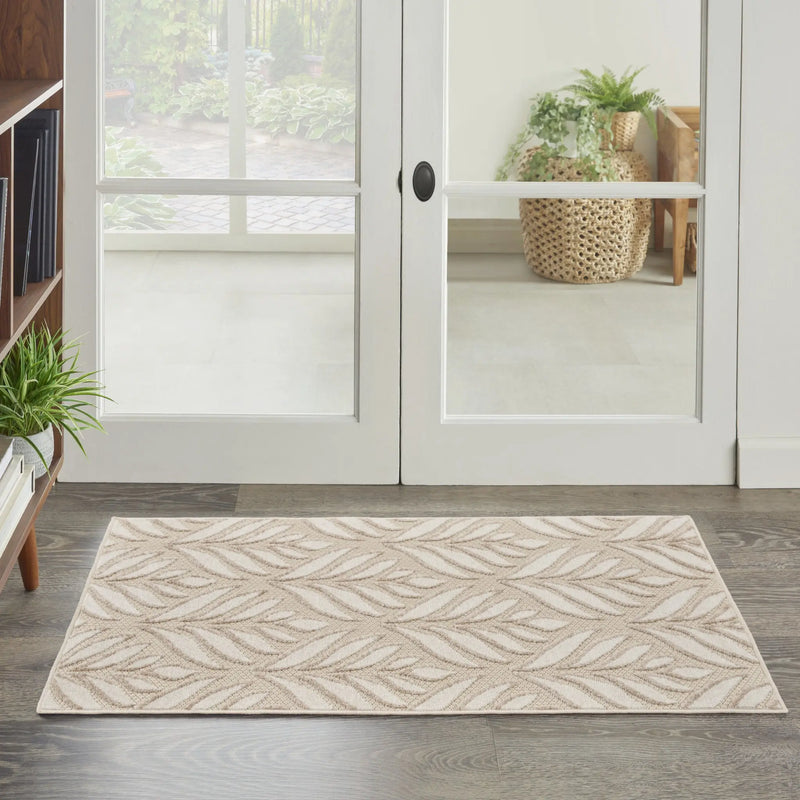 3' X 4' Gray and Ivory Floral Indoor Outdoor Area Rug Homeroots Outdoor