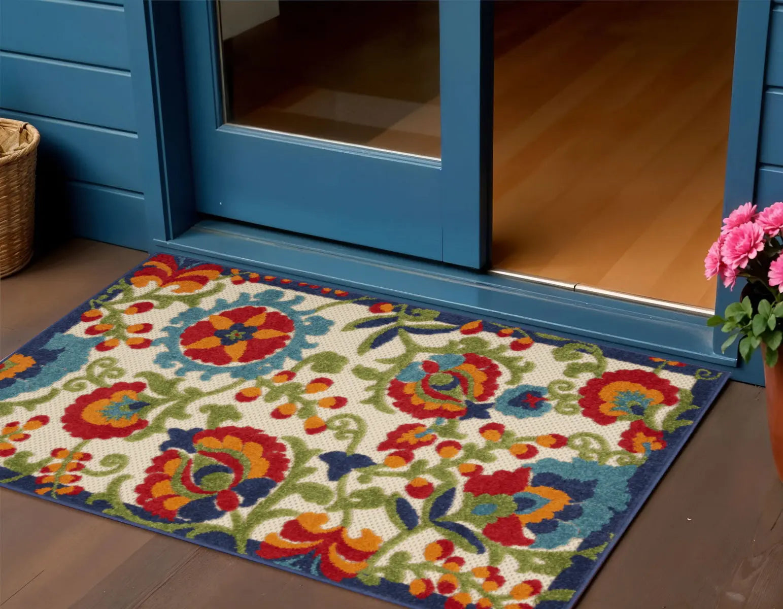 3' X 4' Green And Ivory Indoor Outdoor Area Rug - GreatEagleInc