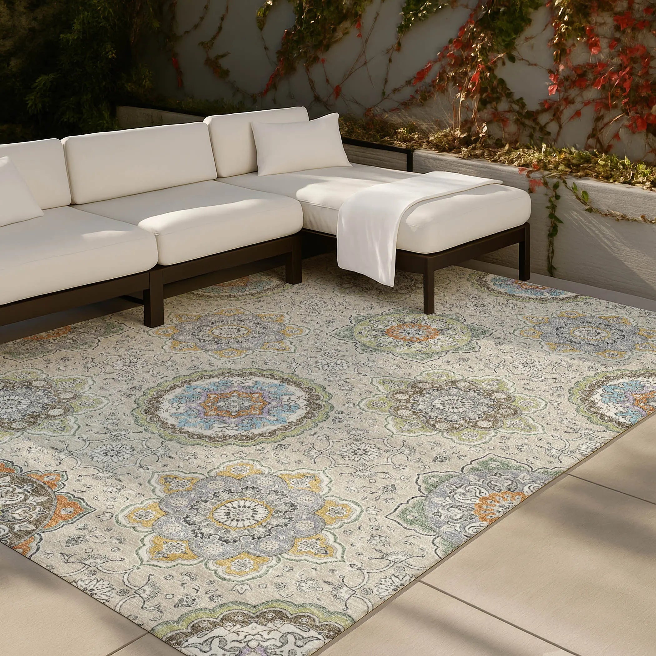 3' X 5' Beige And Brown Floral Medallion Washable Indoor Outdoor Area Rug Homeroots Outdoor