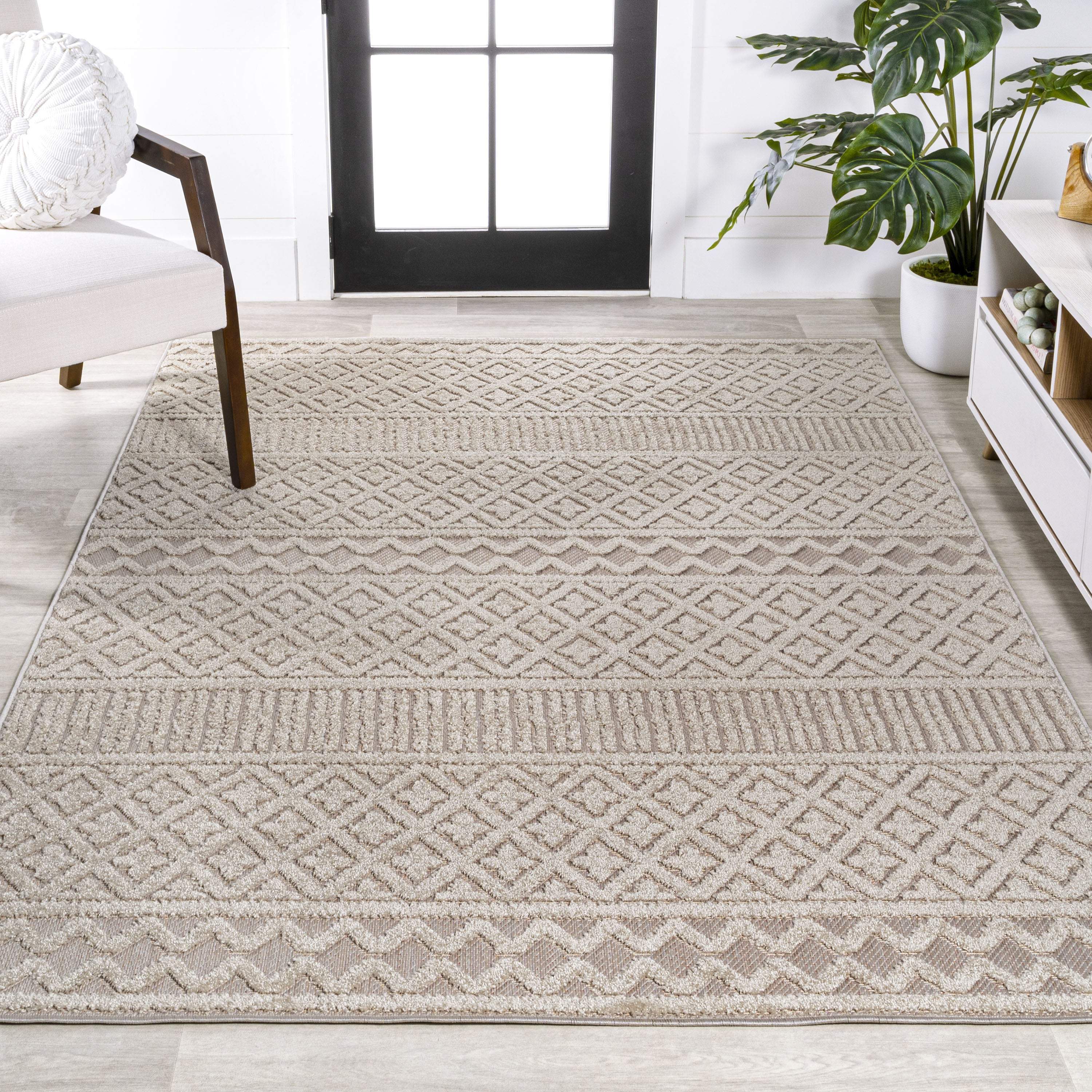 3' X 5' Beige And Gray Trellis Indoor Outdoor Area Rug - GreatEagleInc