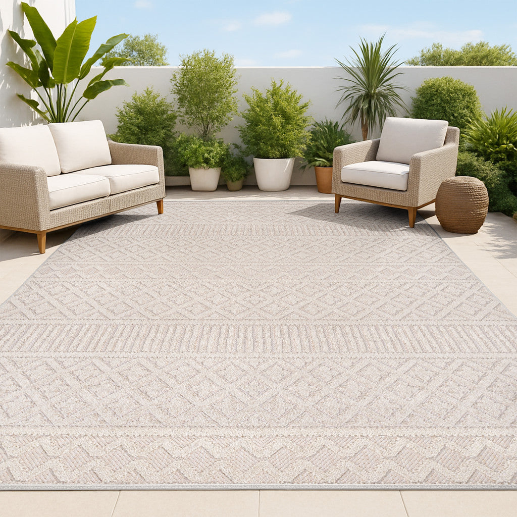 3' X 5' Beige And Gray Trellis Indoor Outdoor Area Rug - GreatEagleInc